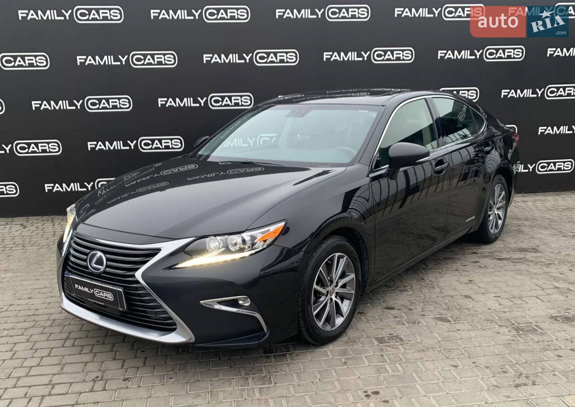 LEXUS ES 300H 2015