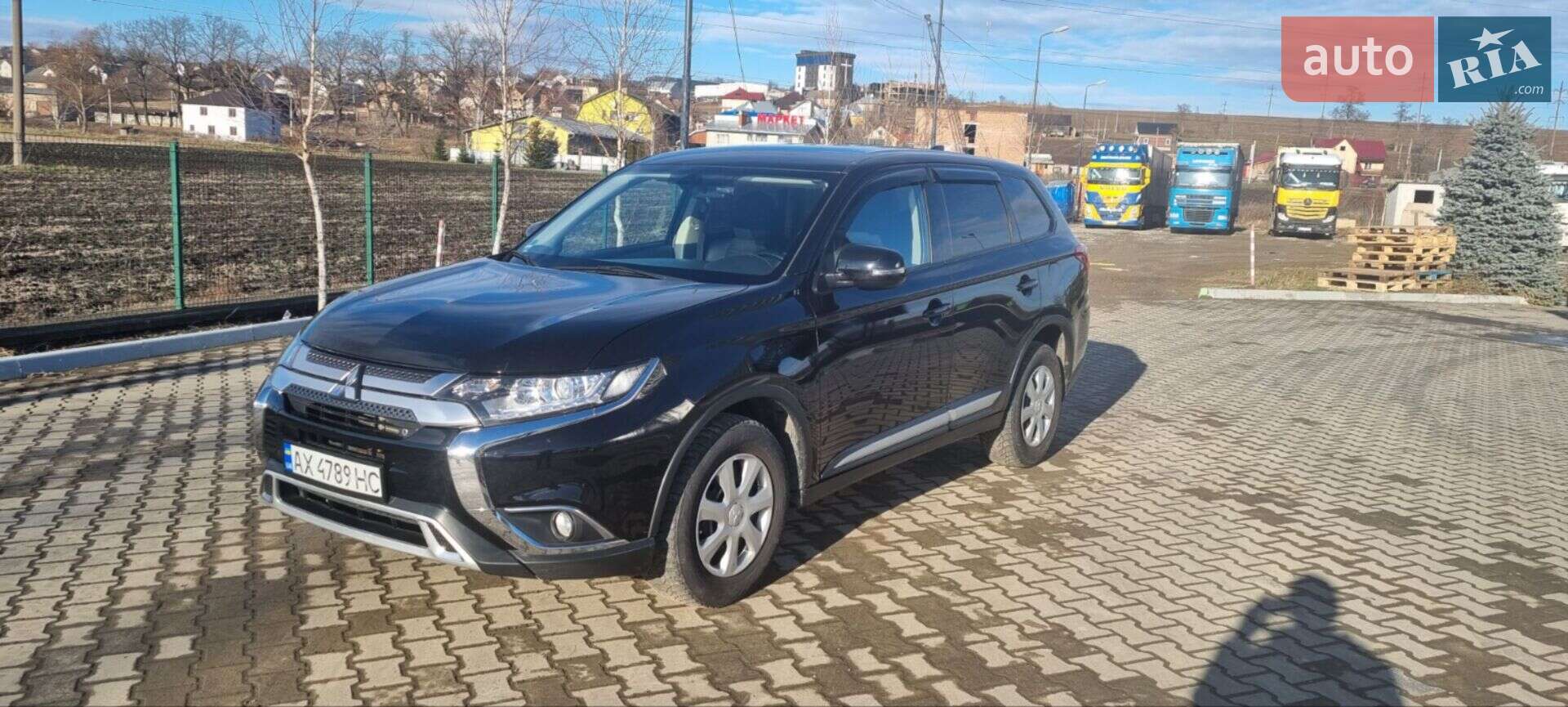 Головне фото звіту автомобіля MITSUBISHI OUTLANDER 2018