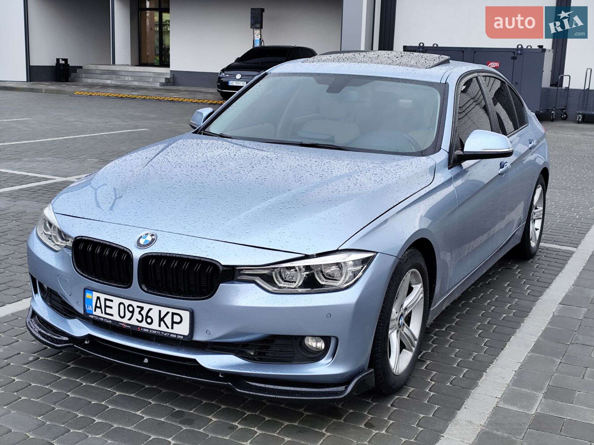 Головне фото звіту автомобіля BMW 328I 2014