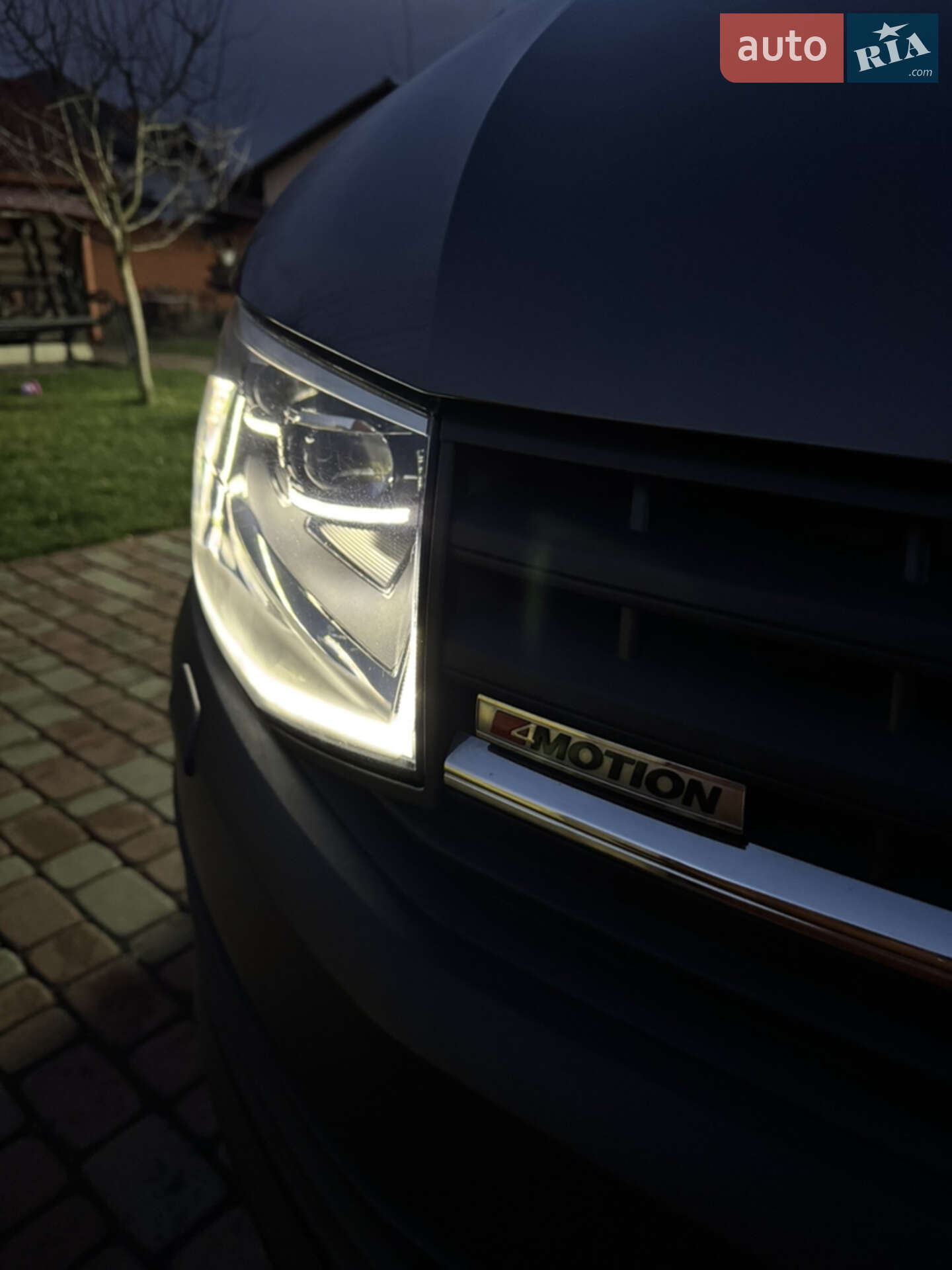 VOLKSWAGEN TRANSPORTER 2016