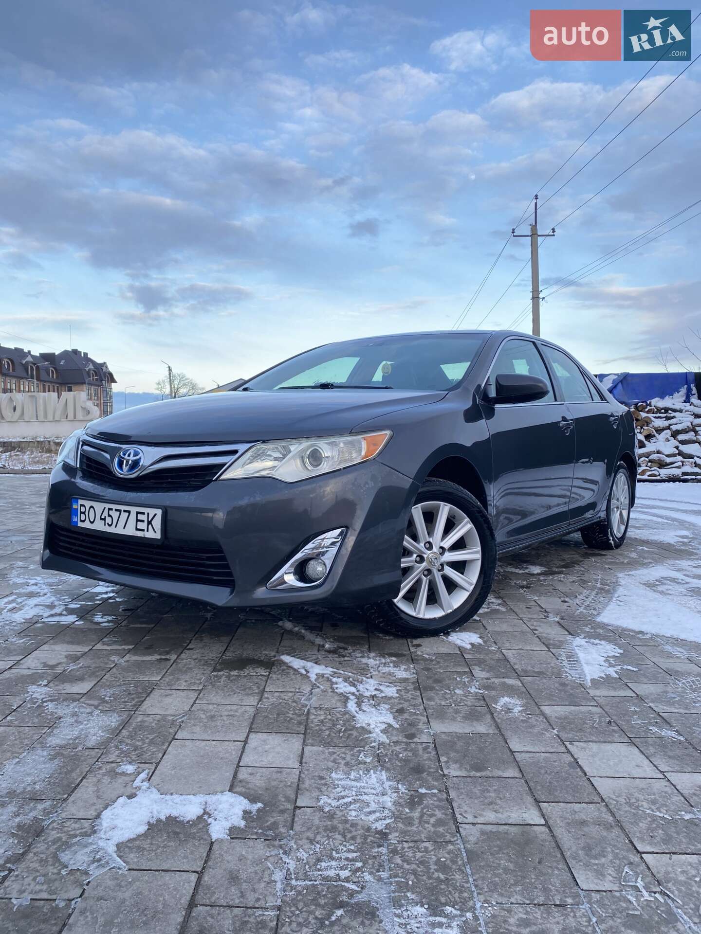 TOYOTA CAMRY 2012