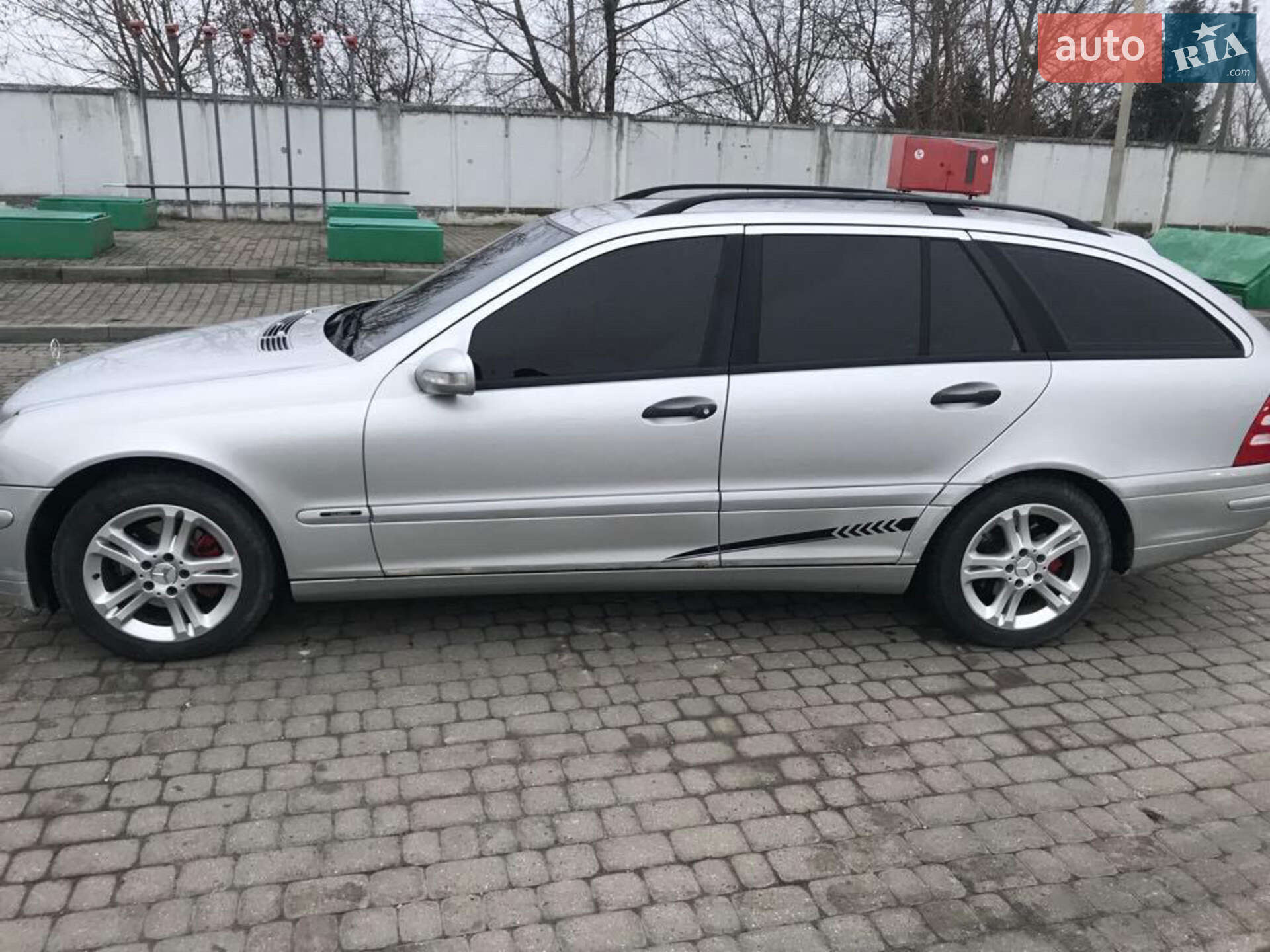 MERCEDES-BENZ C 200 2001