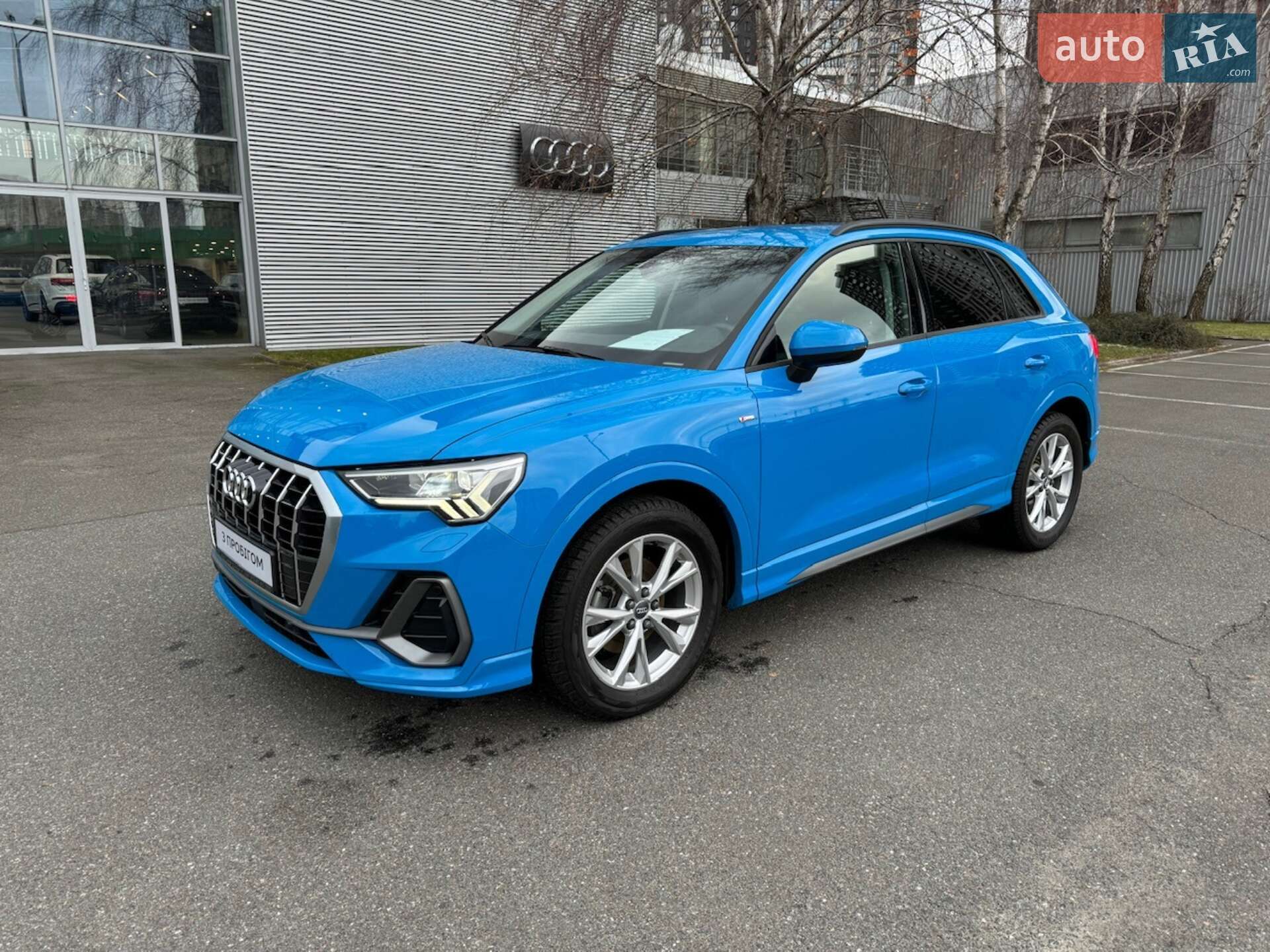 Головне фото звіту автомобіля AUDI Q3 2020