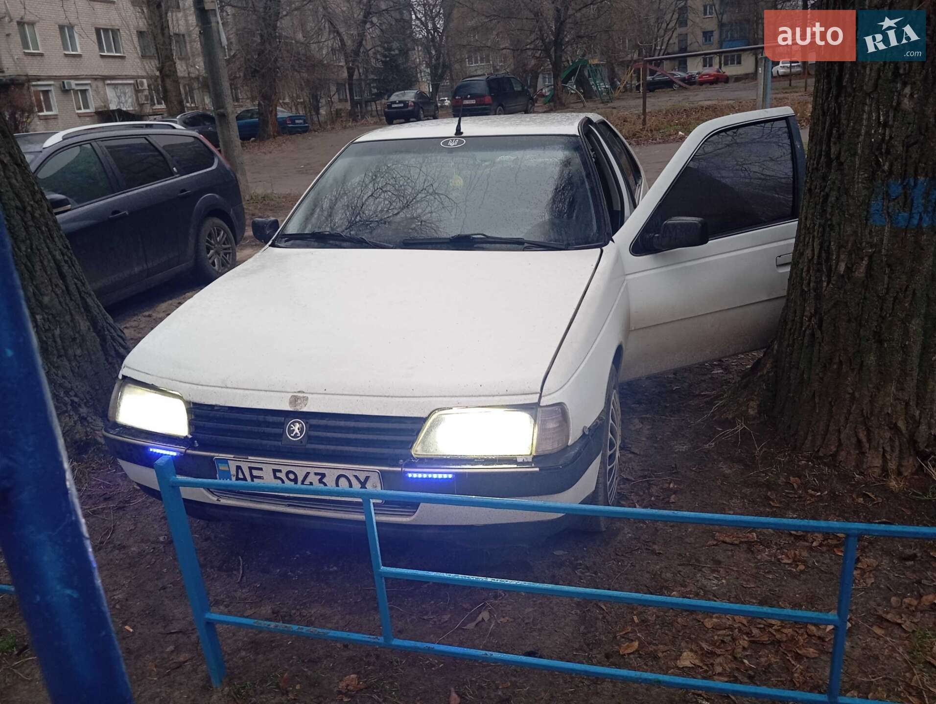 PEUGEOT 405 1990