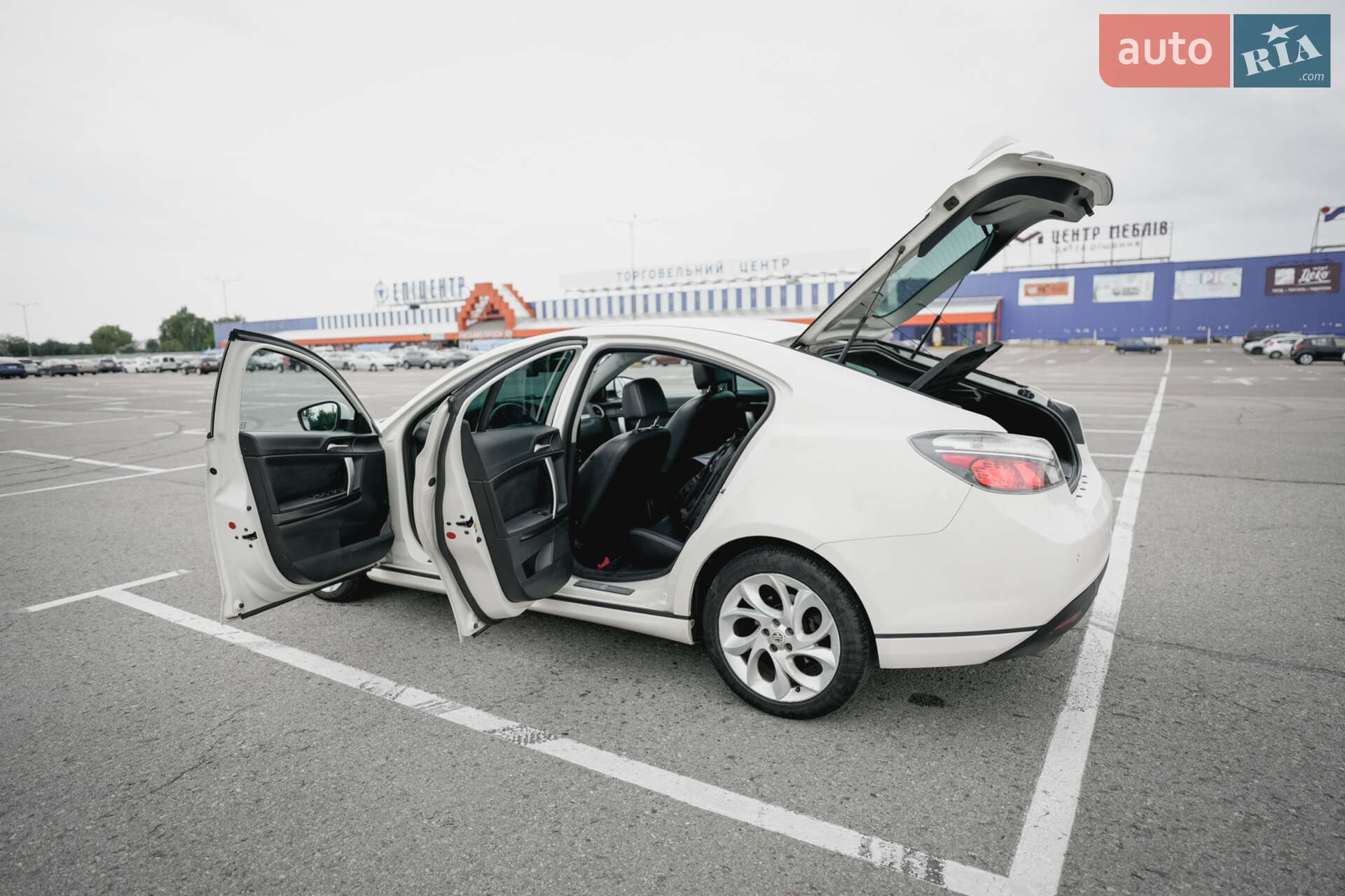 MG 6 2013