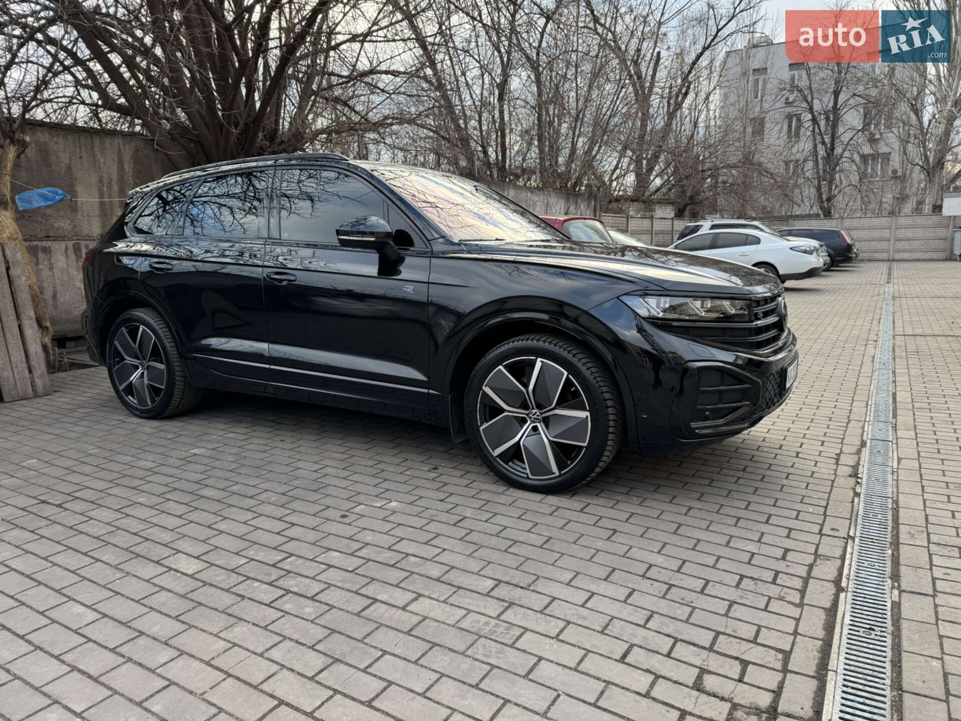 VOLKSWAGEN TOUAREG 2024