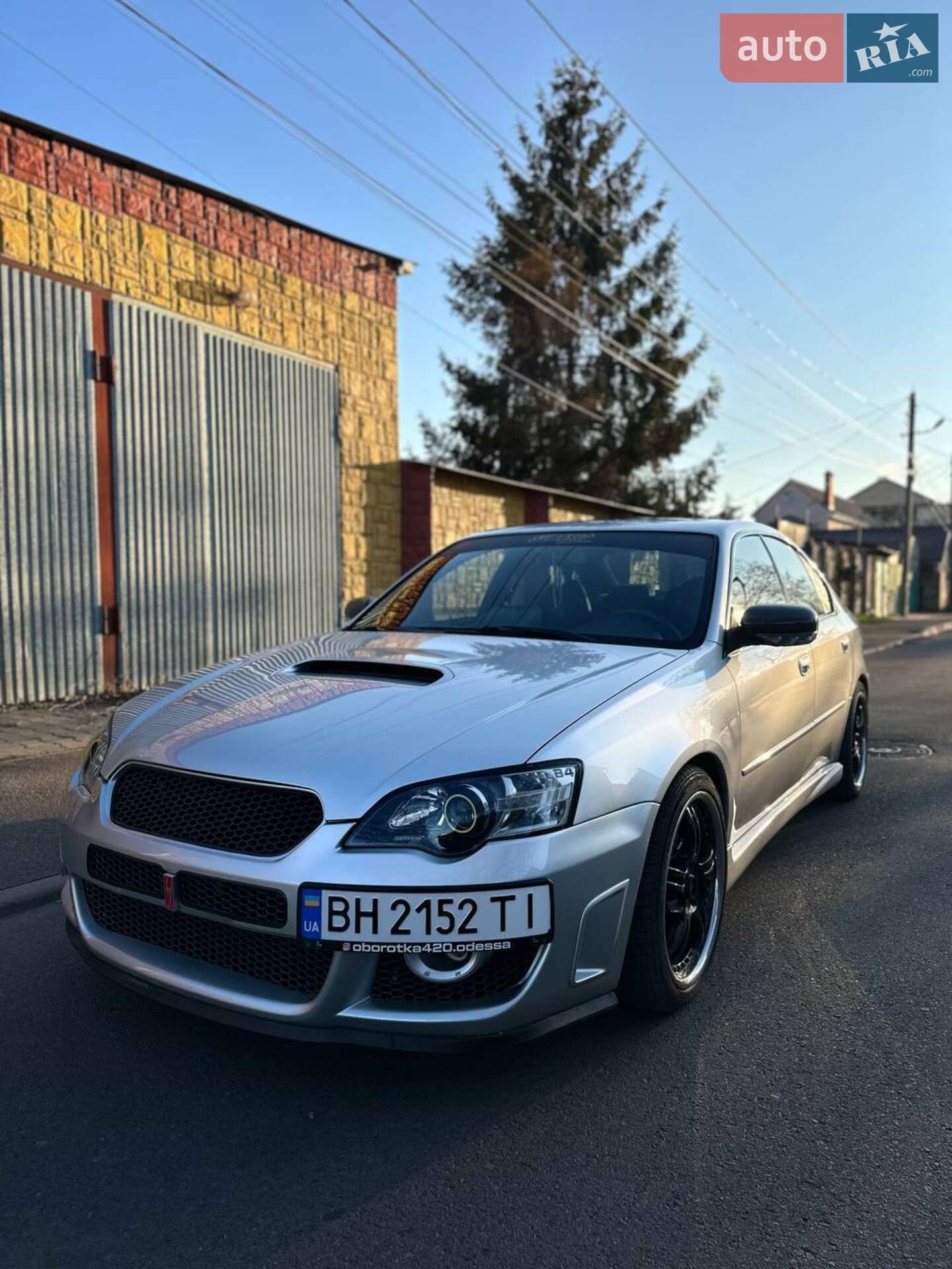 SUBARU LEGACY 2004