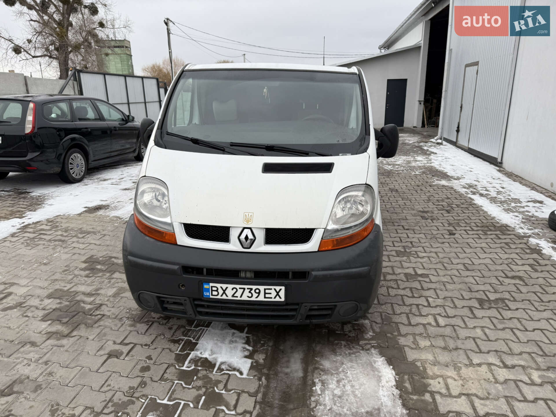 RENAULT TRAFIC 2005