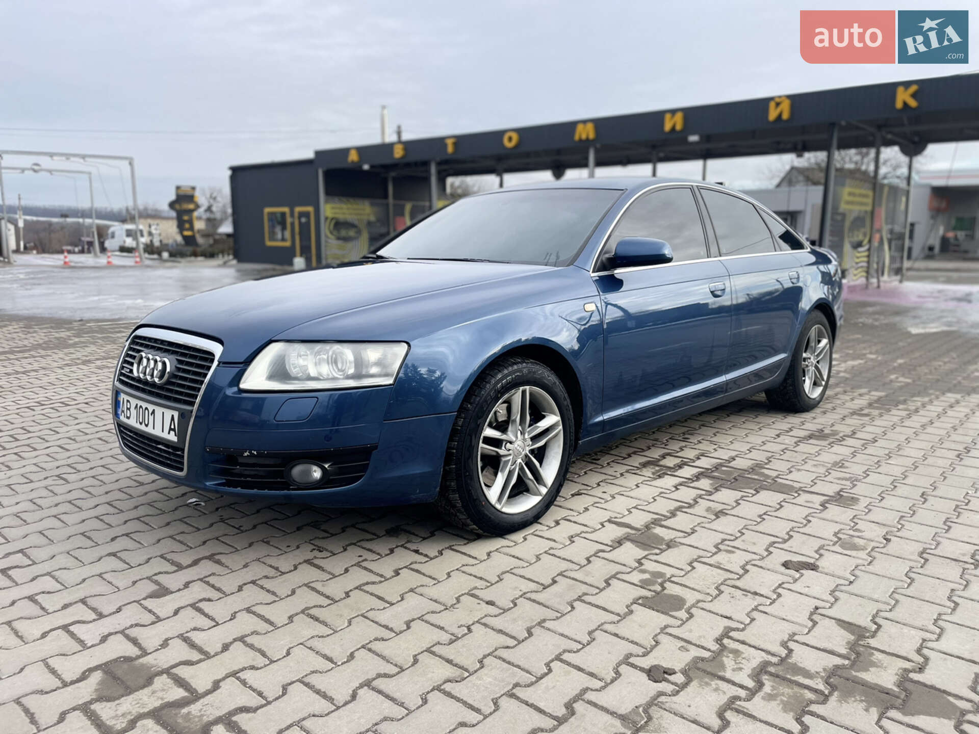 AUDI A6
