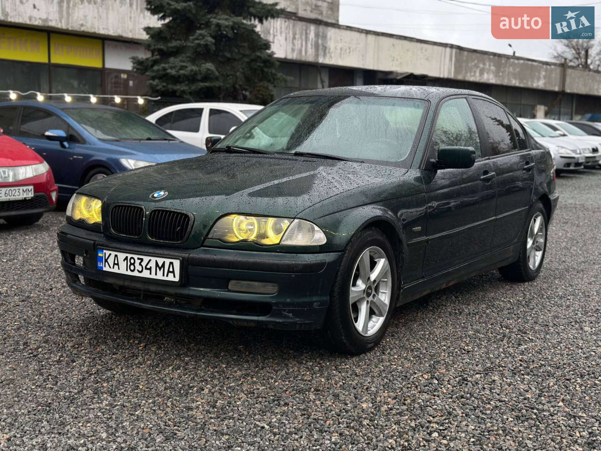 Головне фото звіту автомобіля BMW 320 1998