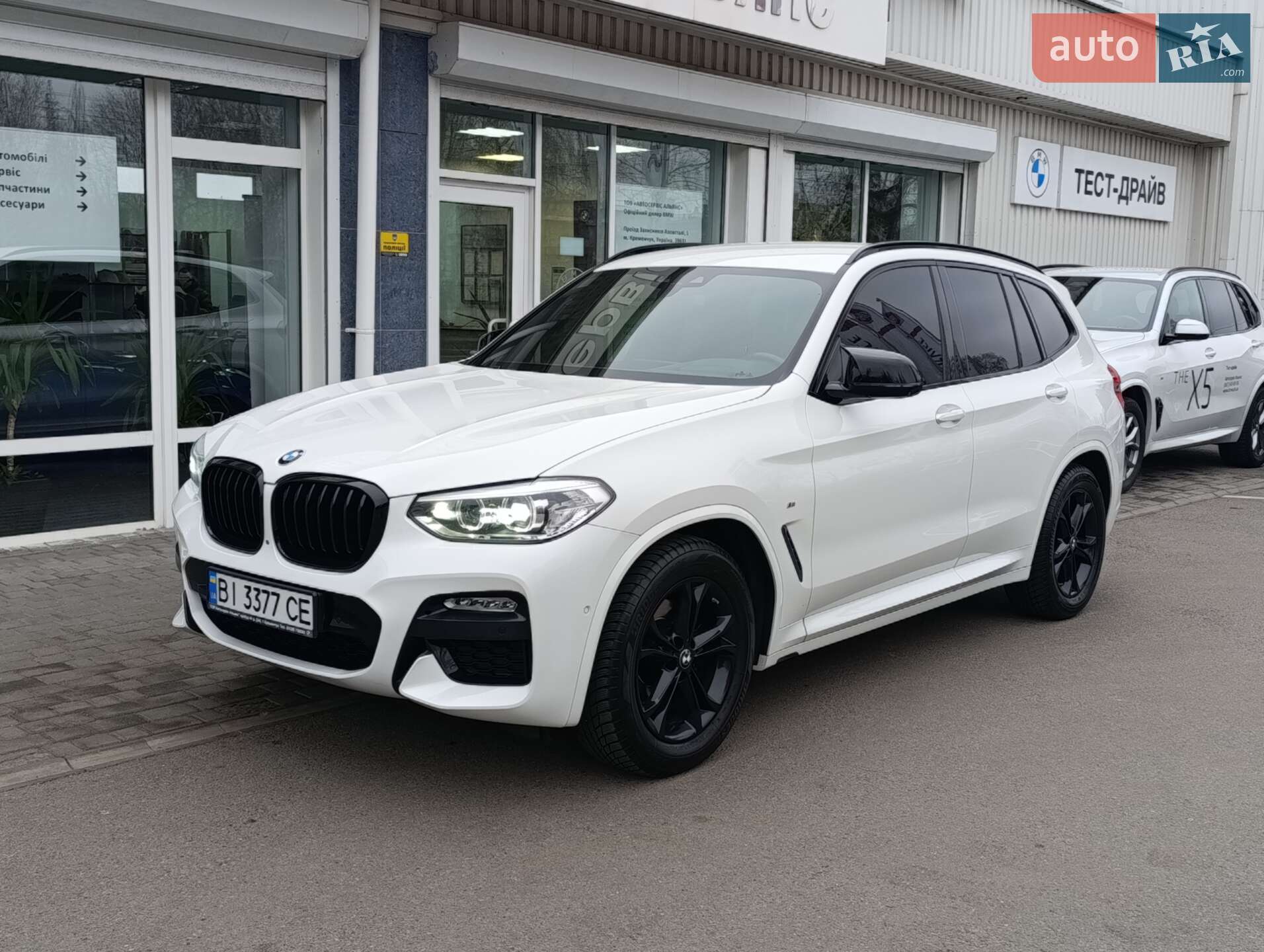 Головне фото звіту автомобіля BMW X3 2018