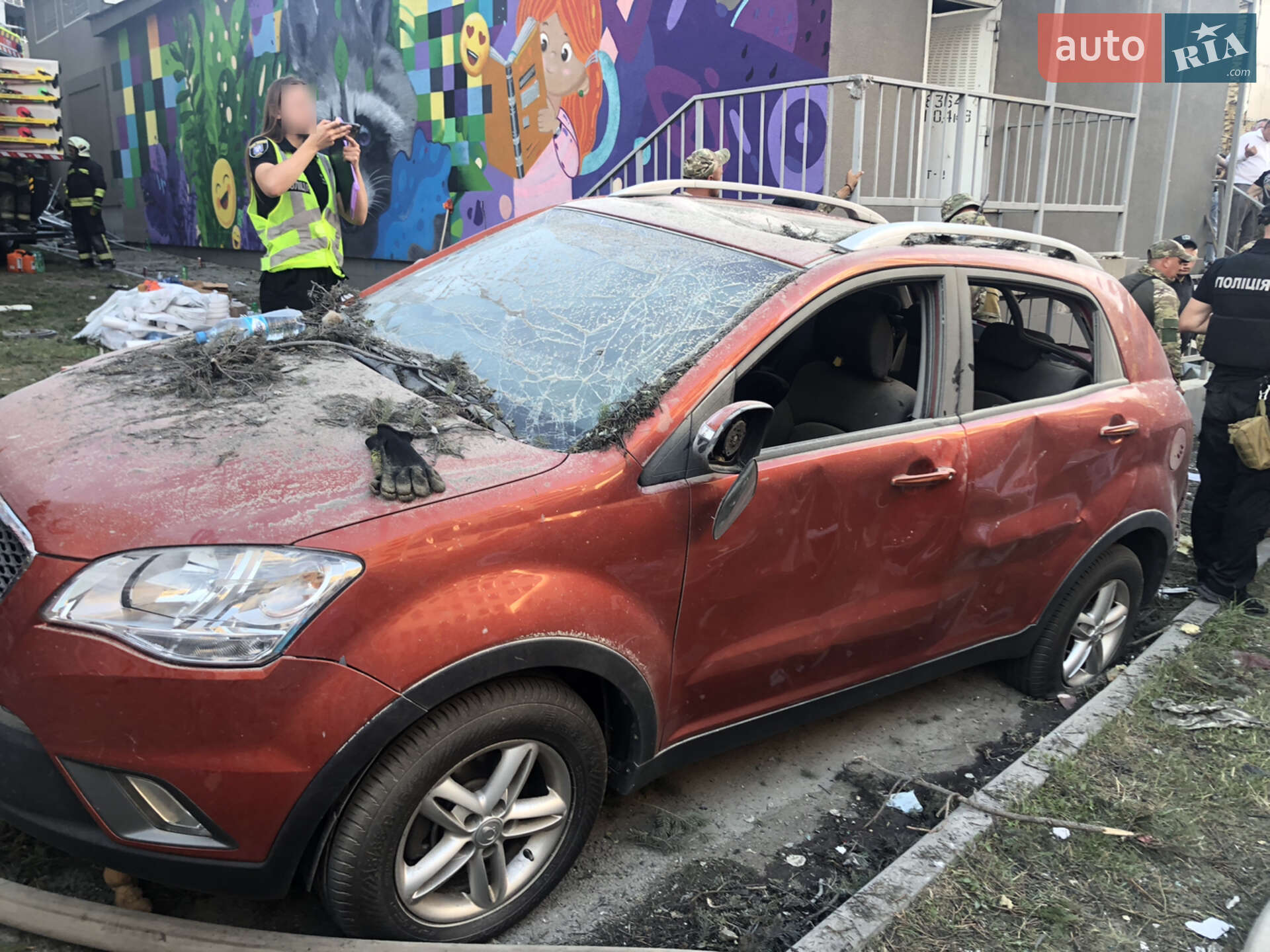 Головне фото звіту автомобіля SSANG YONG KORANDO 2011