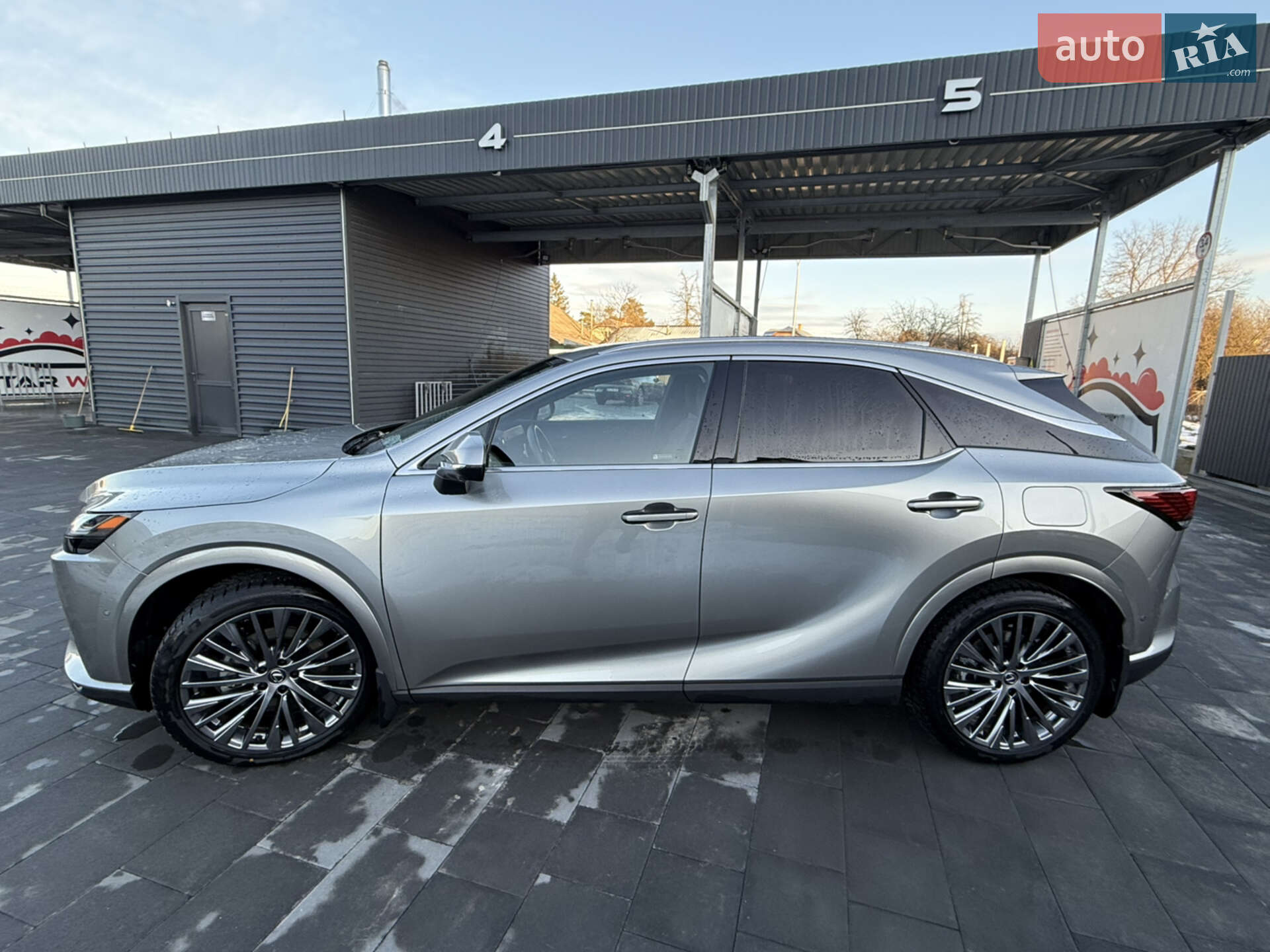 LEXUS RX 350H 2023