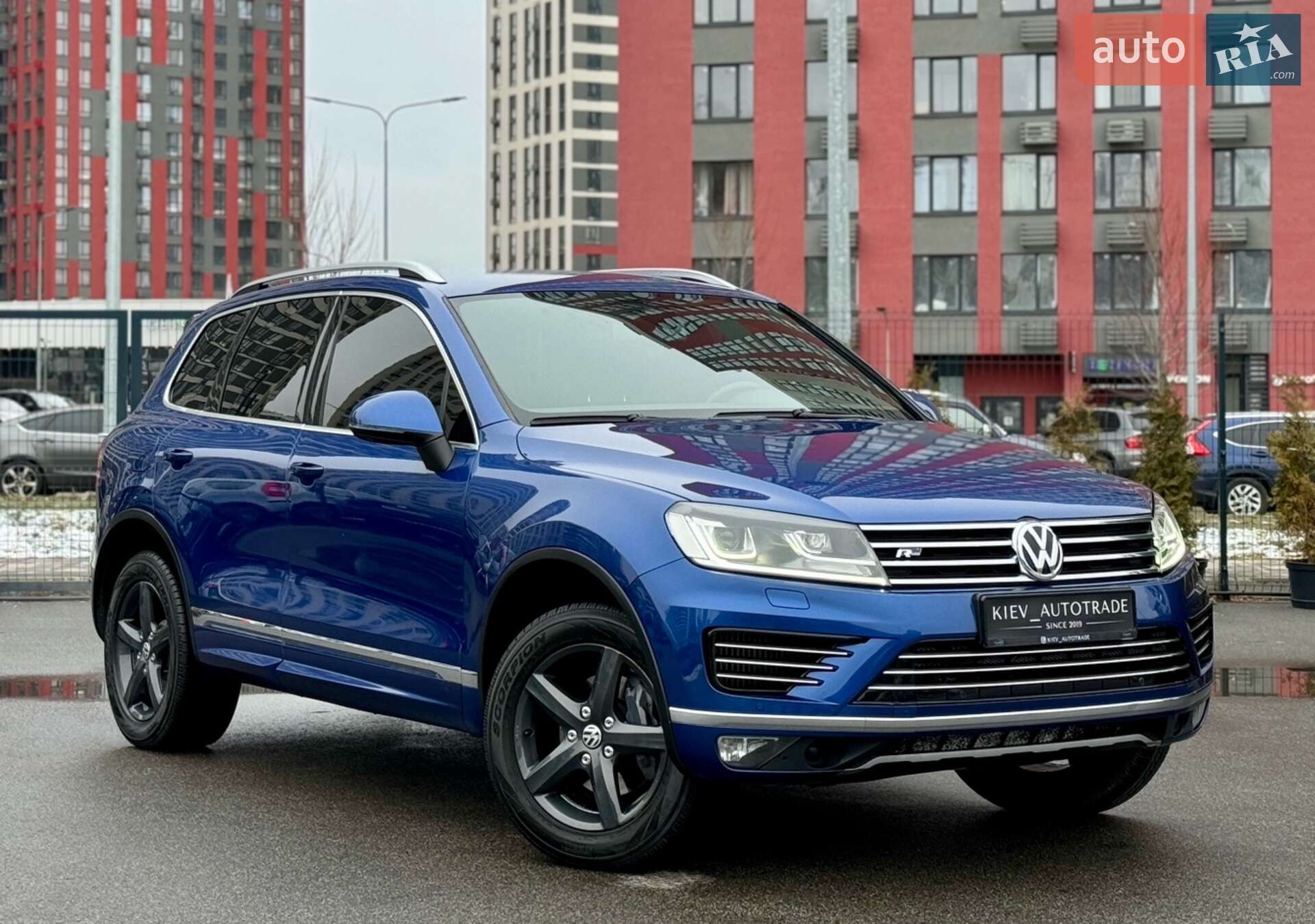 VOLKSWAGEN TOUAREG 2015