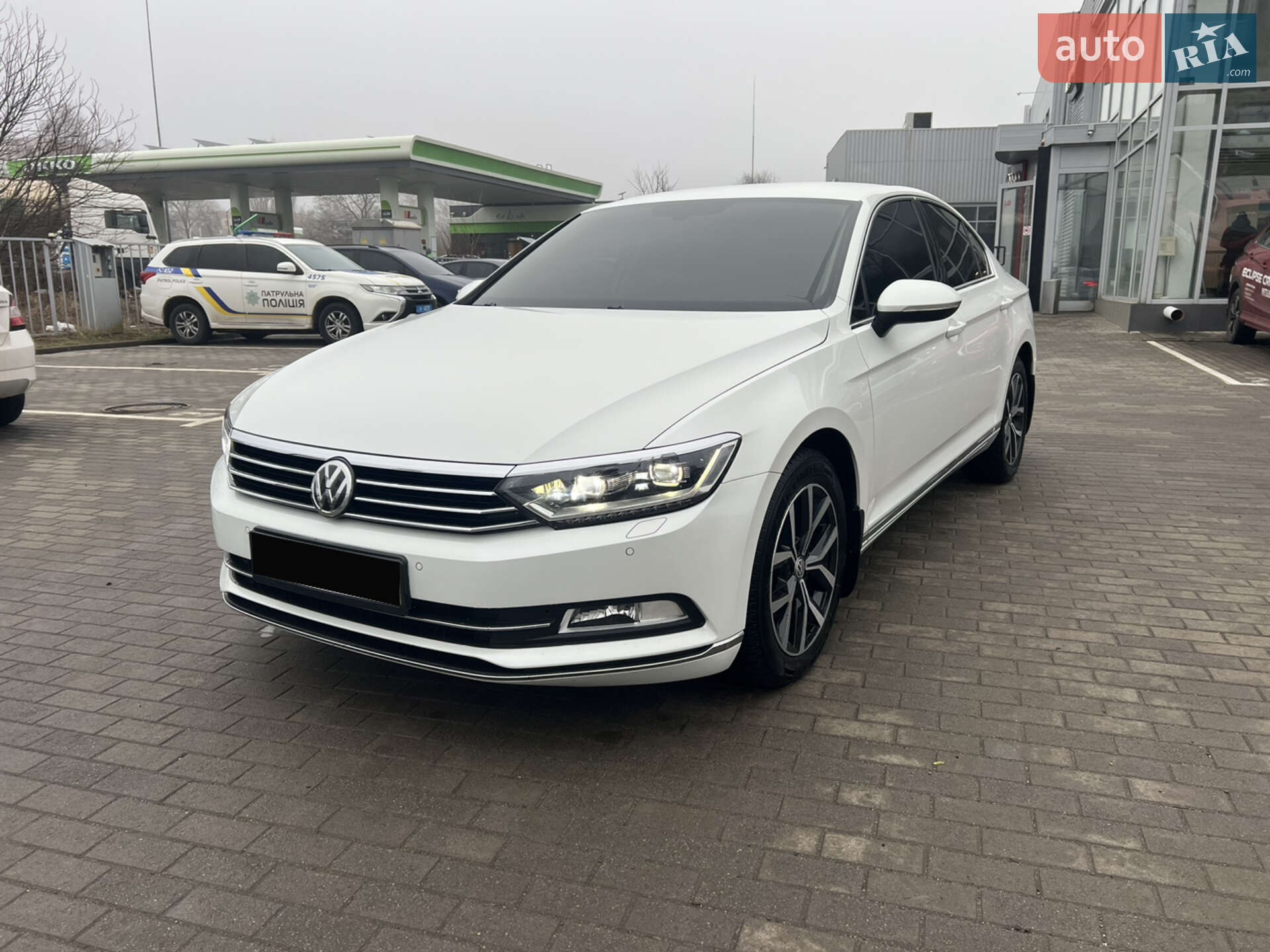 VOLKSWAGEN PASSAT 2018