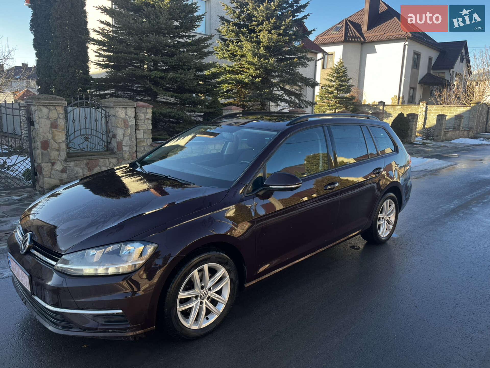 VOLKSWAGEN GOLF 2017