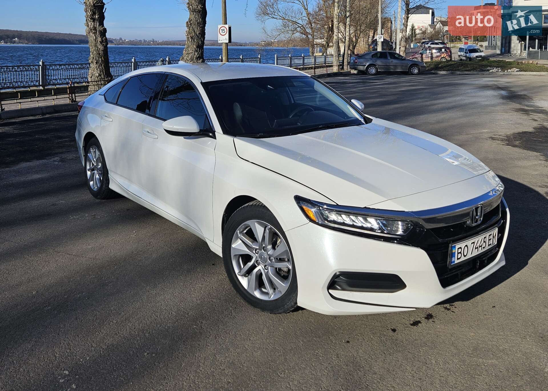 HONDA ACCORD 2019