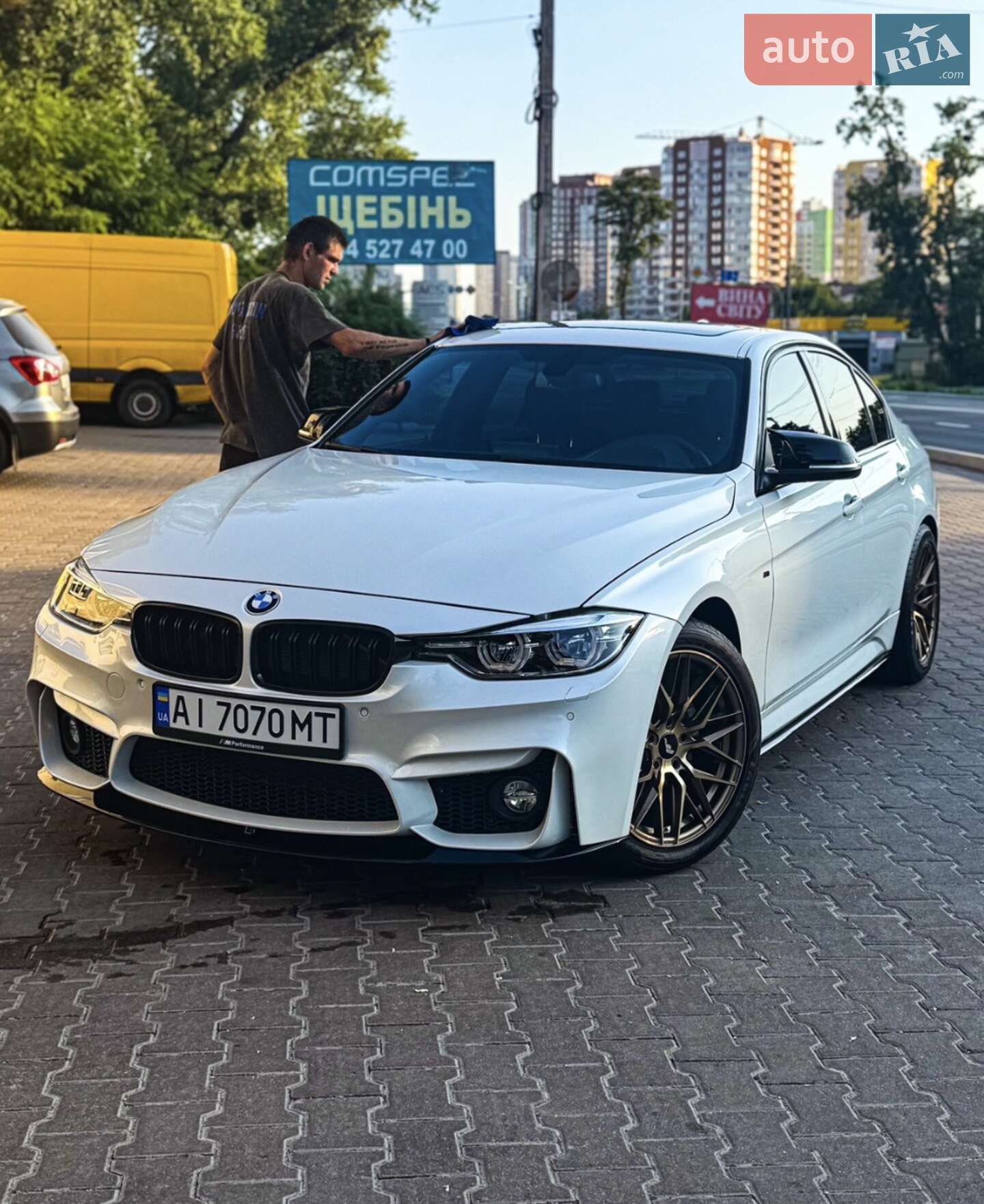 BMW 330I 2017