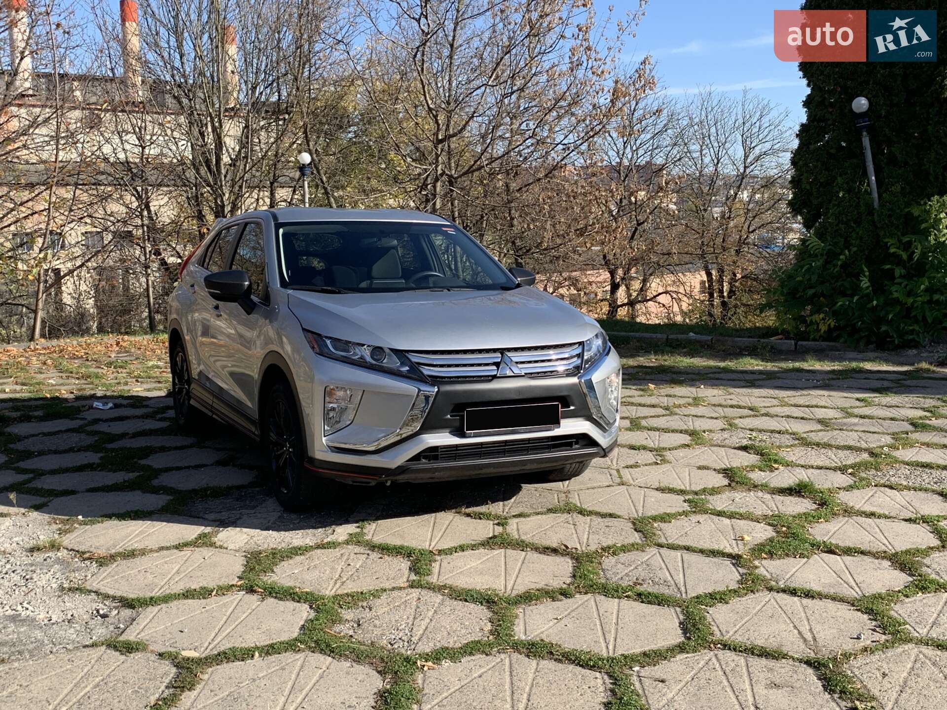 MITSUBISHI ECLIPSE CROSS 2019