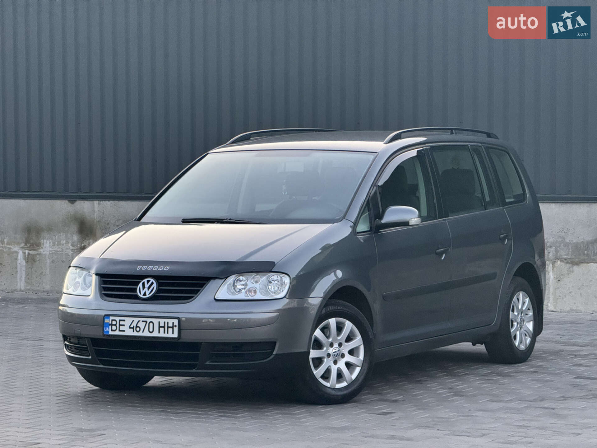 VOLKSWAGEN TOURAN 2003
