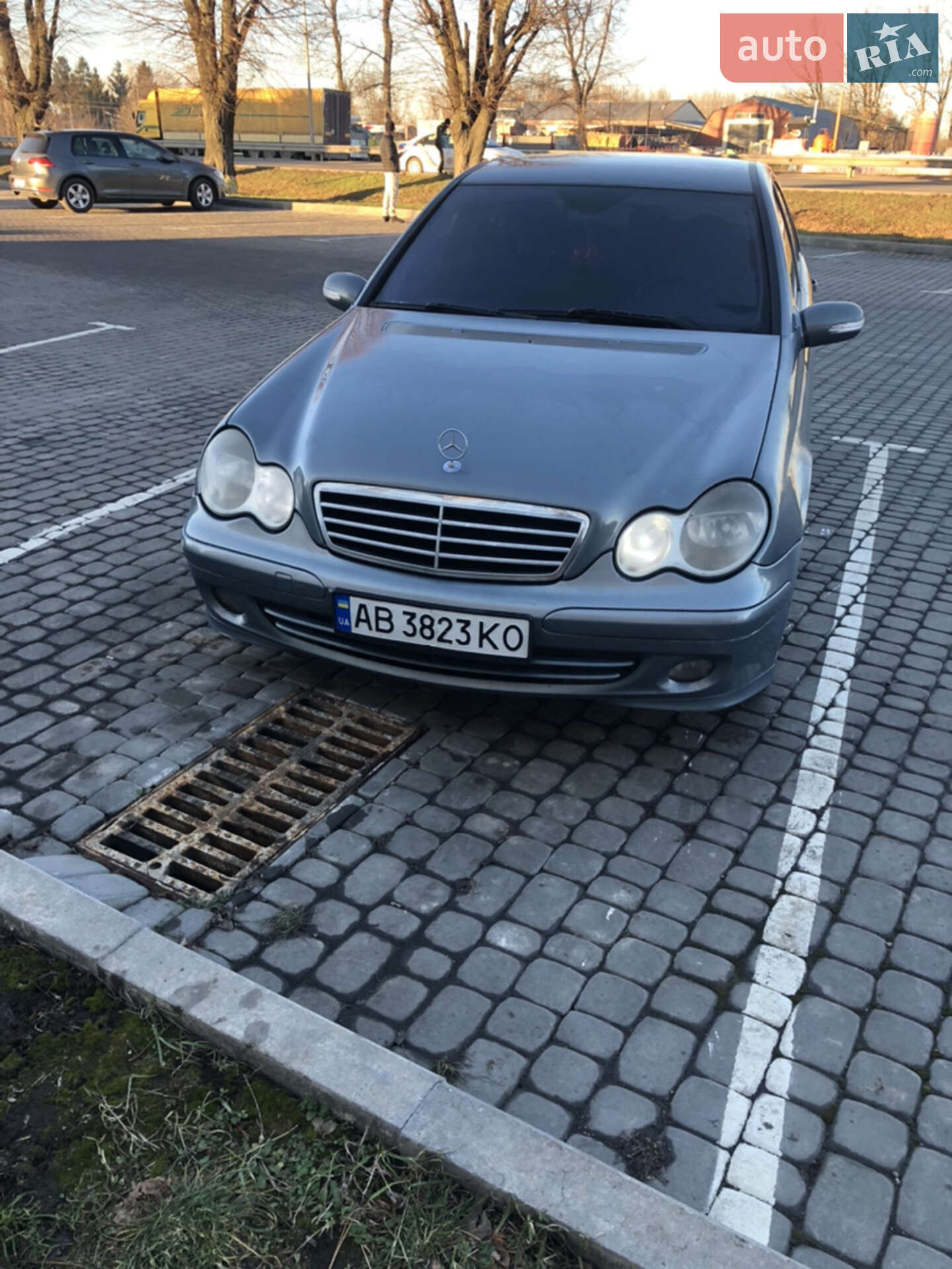 MERCEDES-BENZ C 180 2005