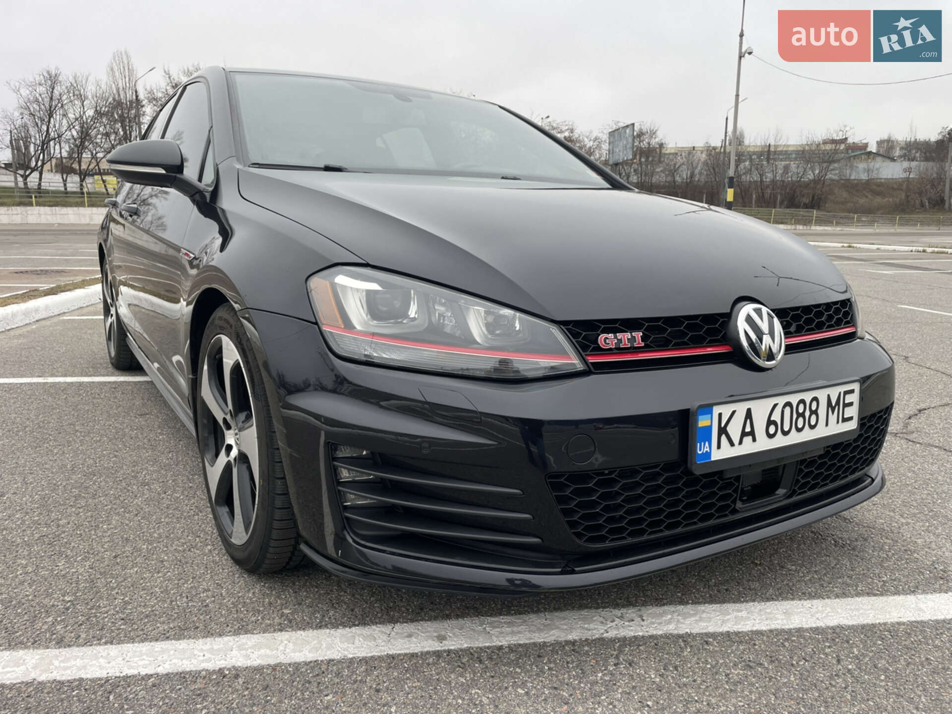 VOLKSWAGEN GOLF GTI 2017