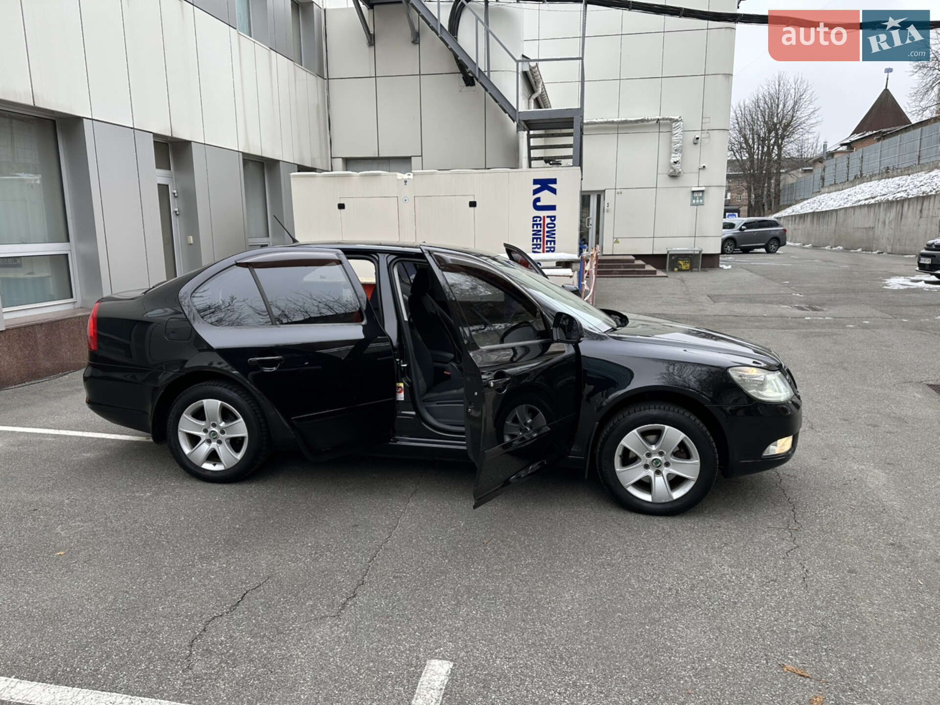 Головне фото звіту автомобіля SKODA OCTAVIA A5 2011