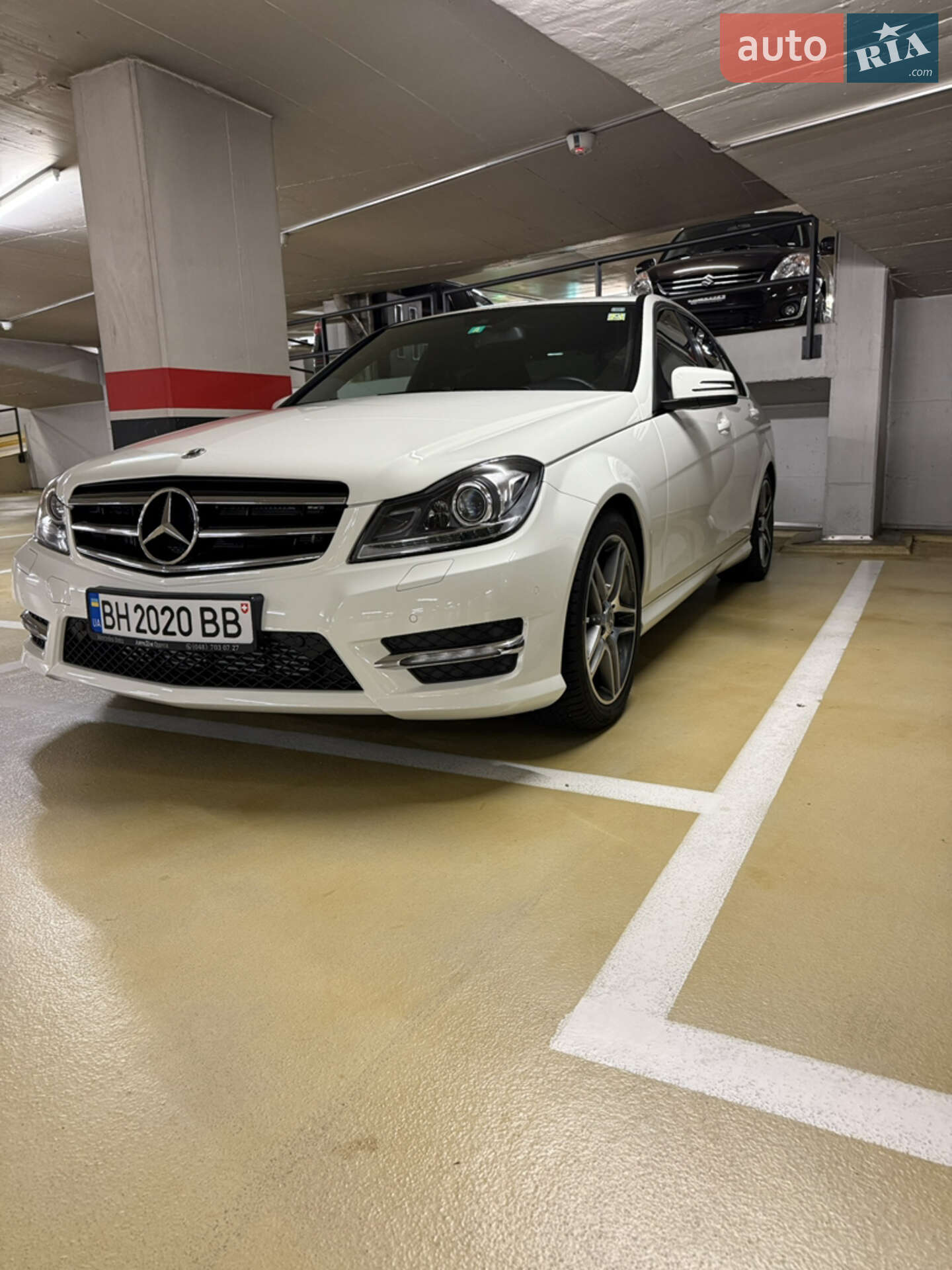 MERCEDES-BENZ C 200 2011