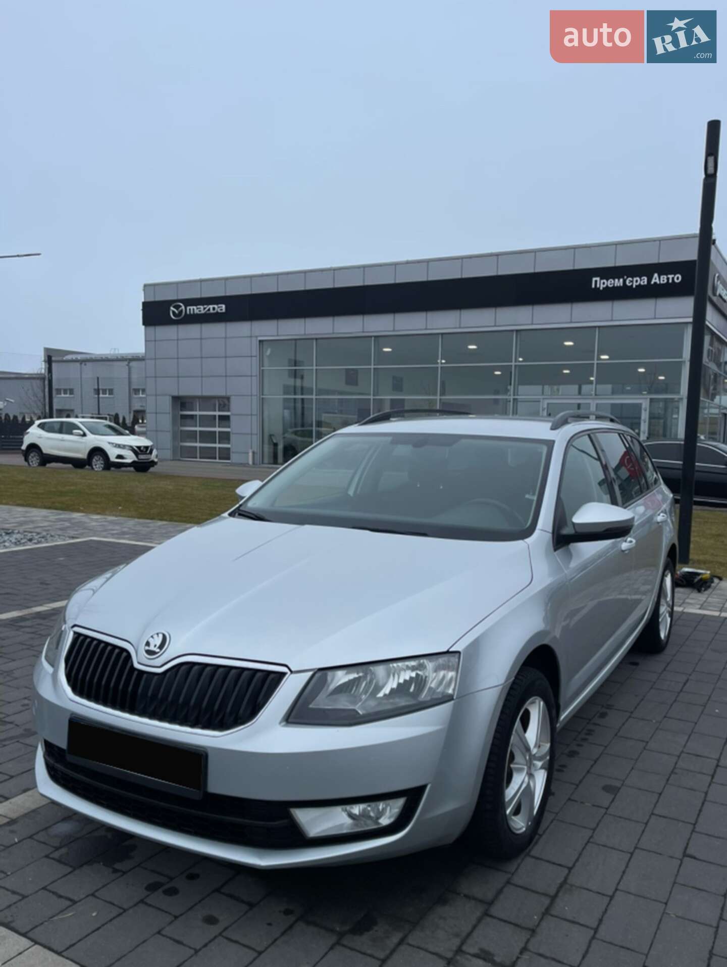 Головне фото звіту автомобіля SKODA OCTAVIA 2016