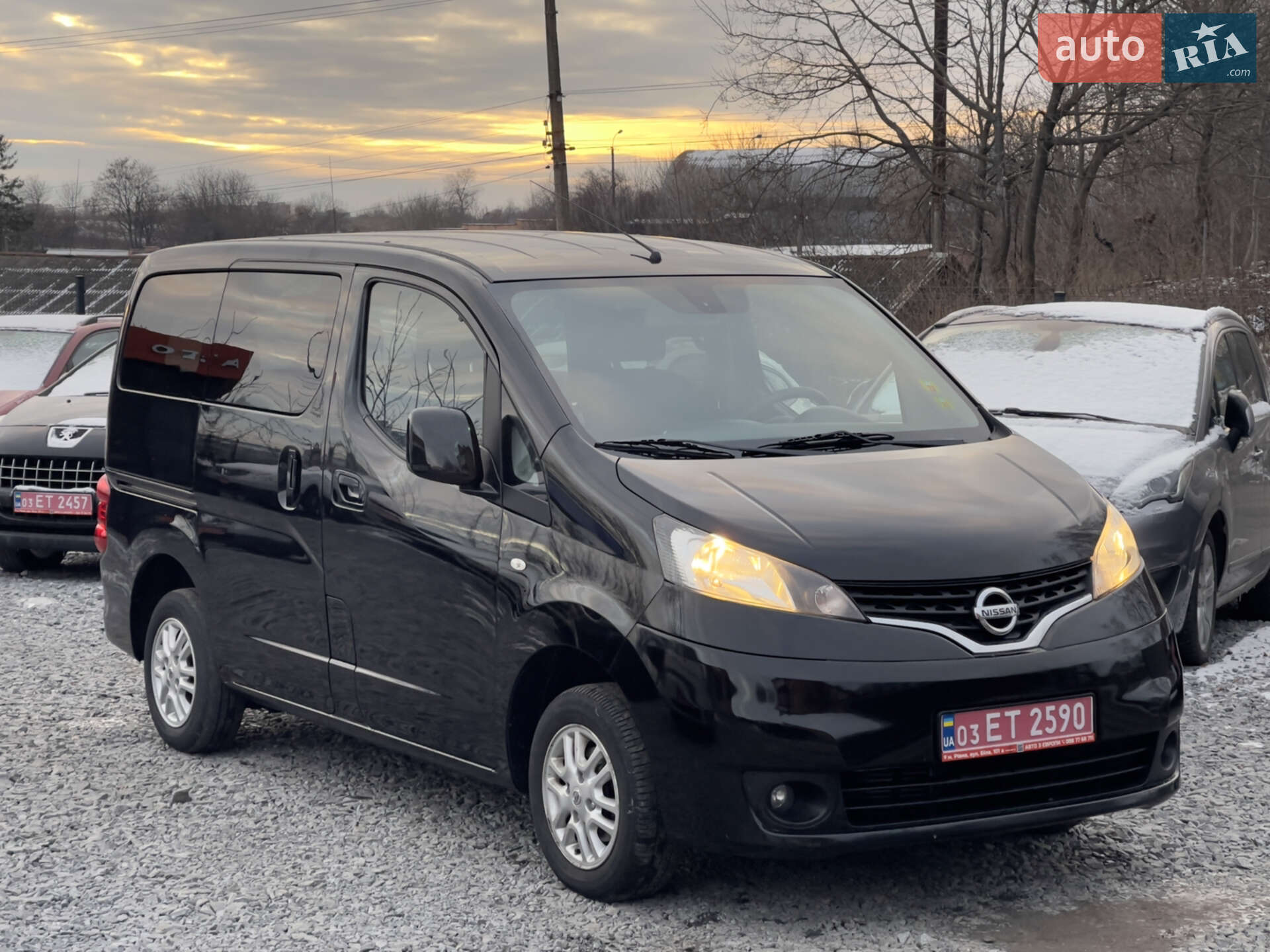 Головне фото звіту автомобіля NISSAN NV 200 2013