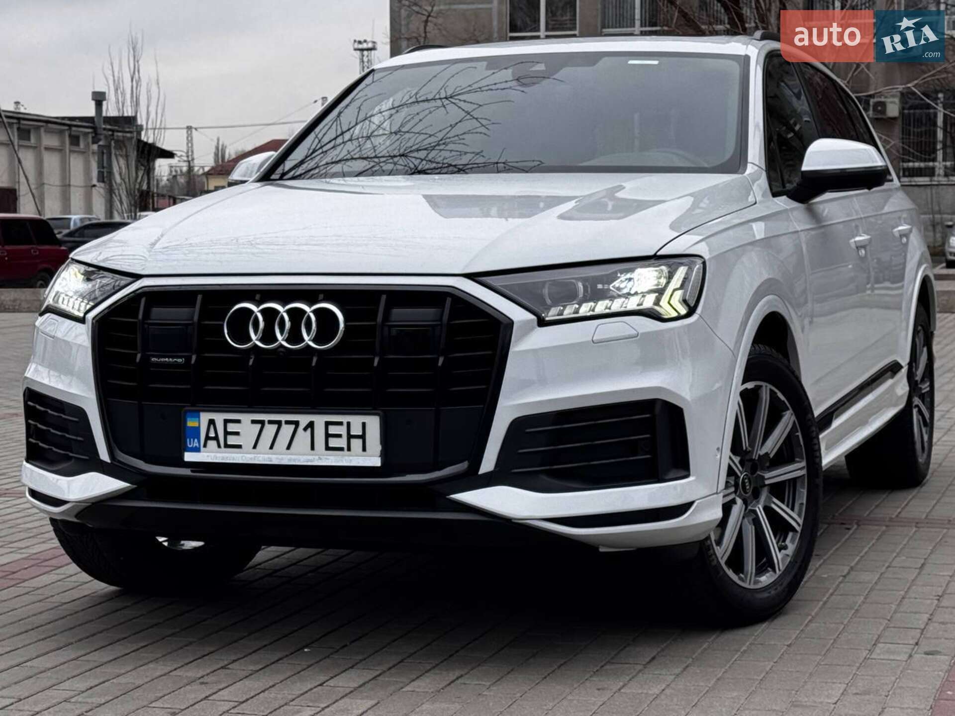 AUDI Q7 2022