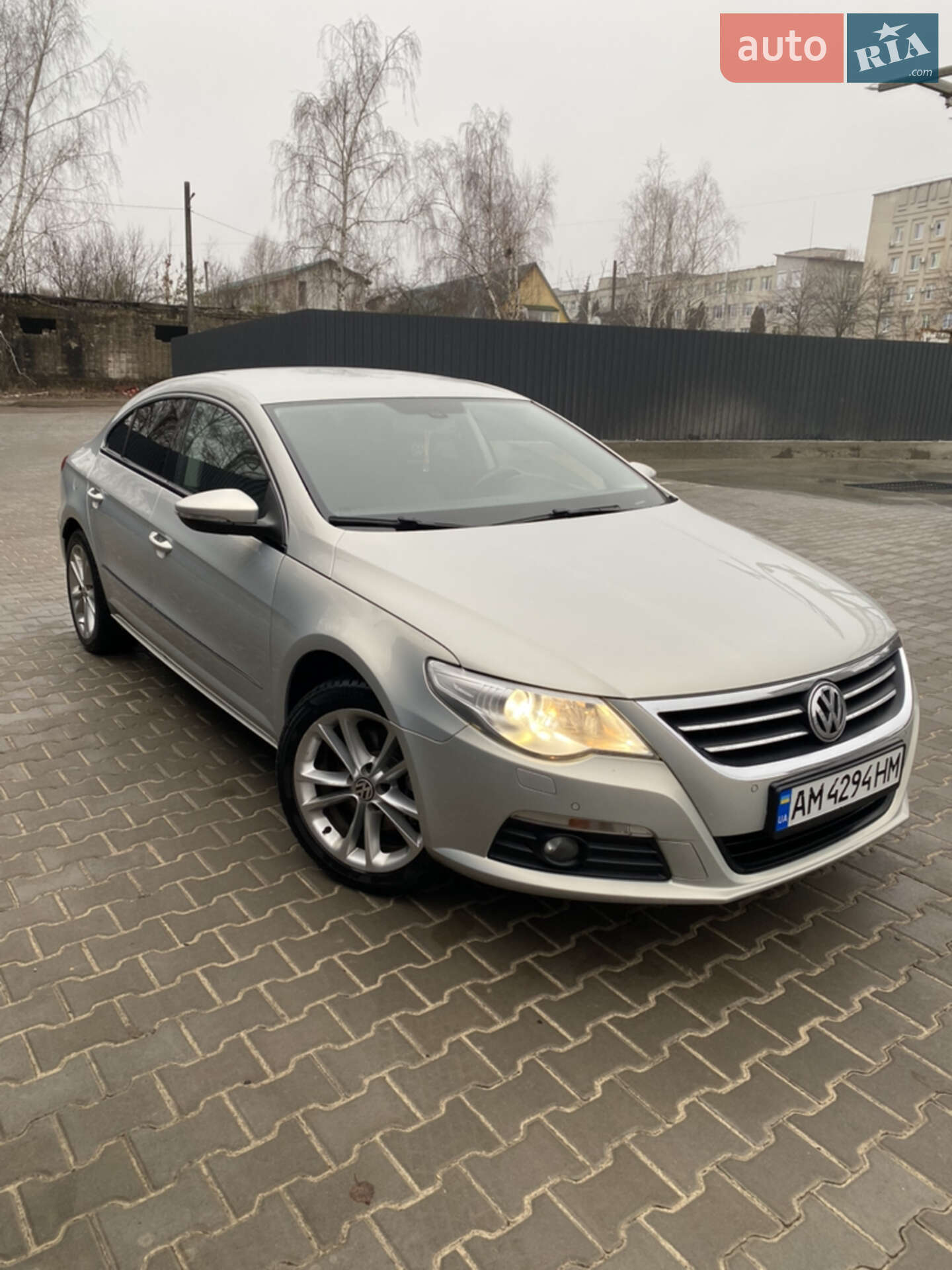 VOLKSWAGEN PASSAT CC 2010