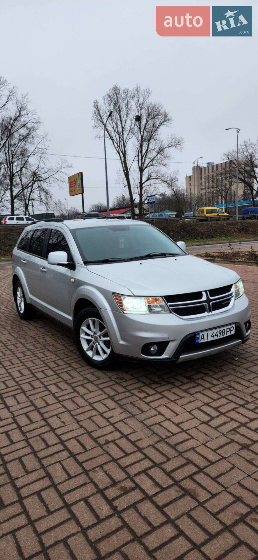 DODGE JOURNEY 2012