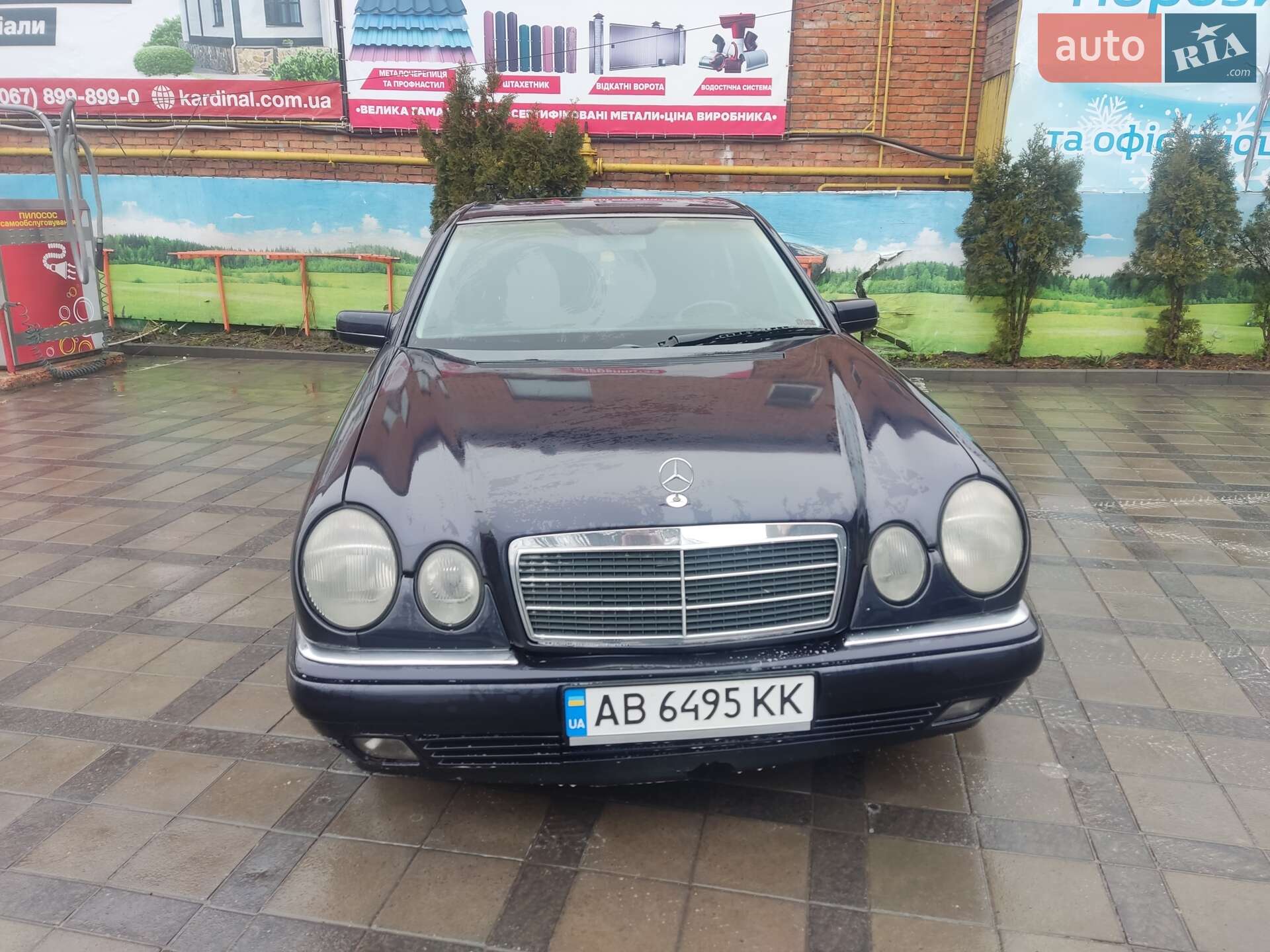 MERCEDES-BENZ E 200 1999