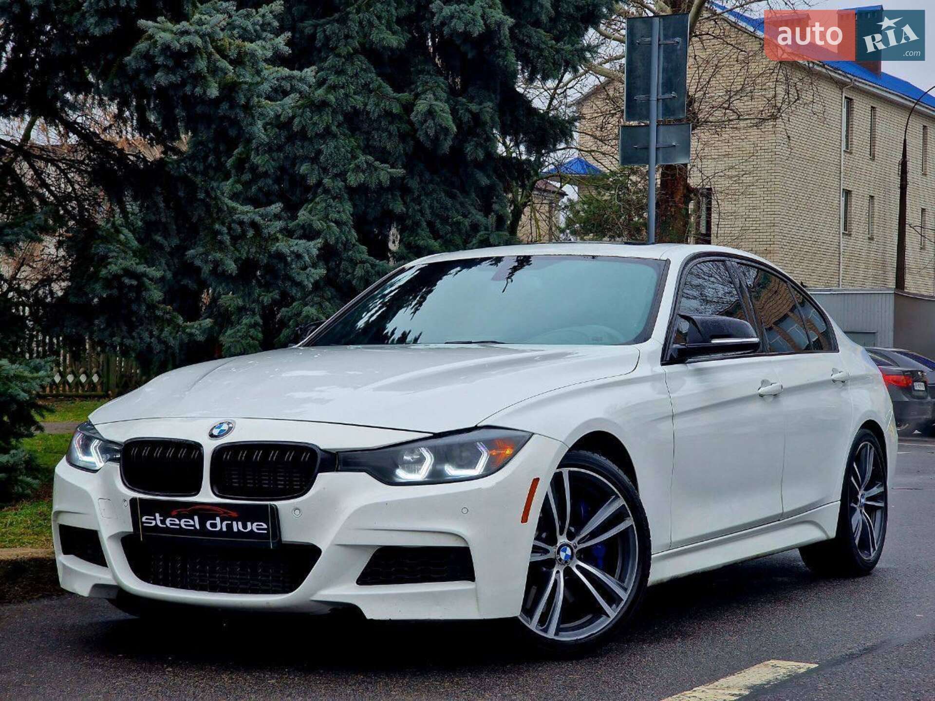 BMW 3 Series 2015