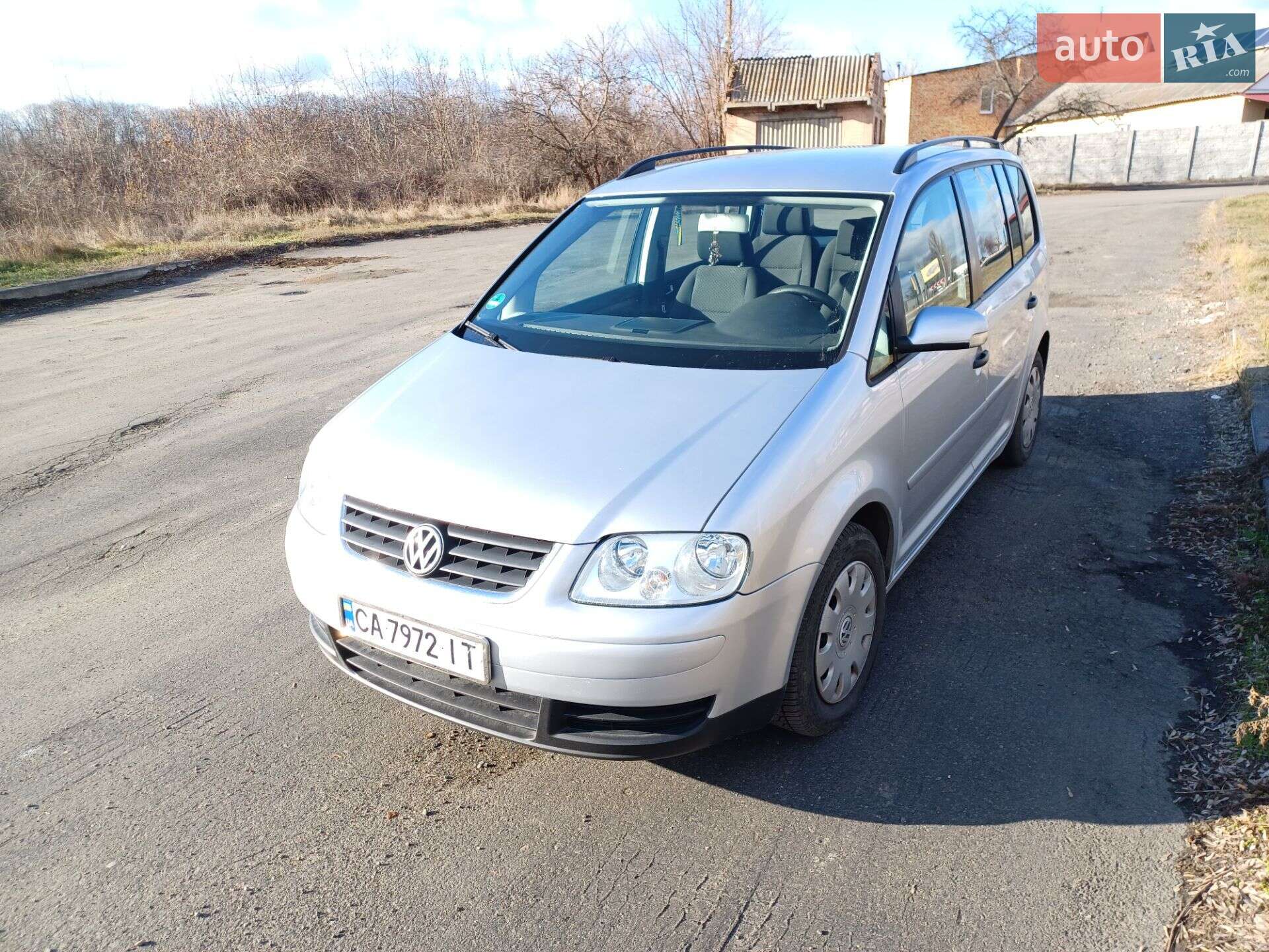 VOLKSWAGEN TOURAN 2005