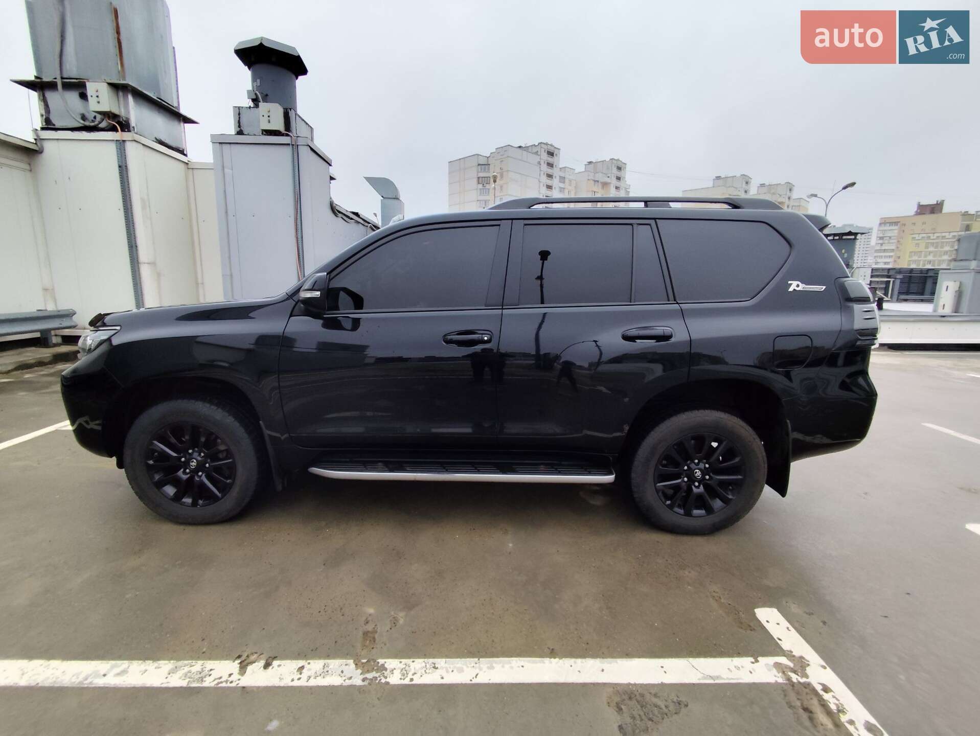 TOYOTA LAND CRUISER 150 2021