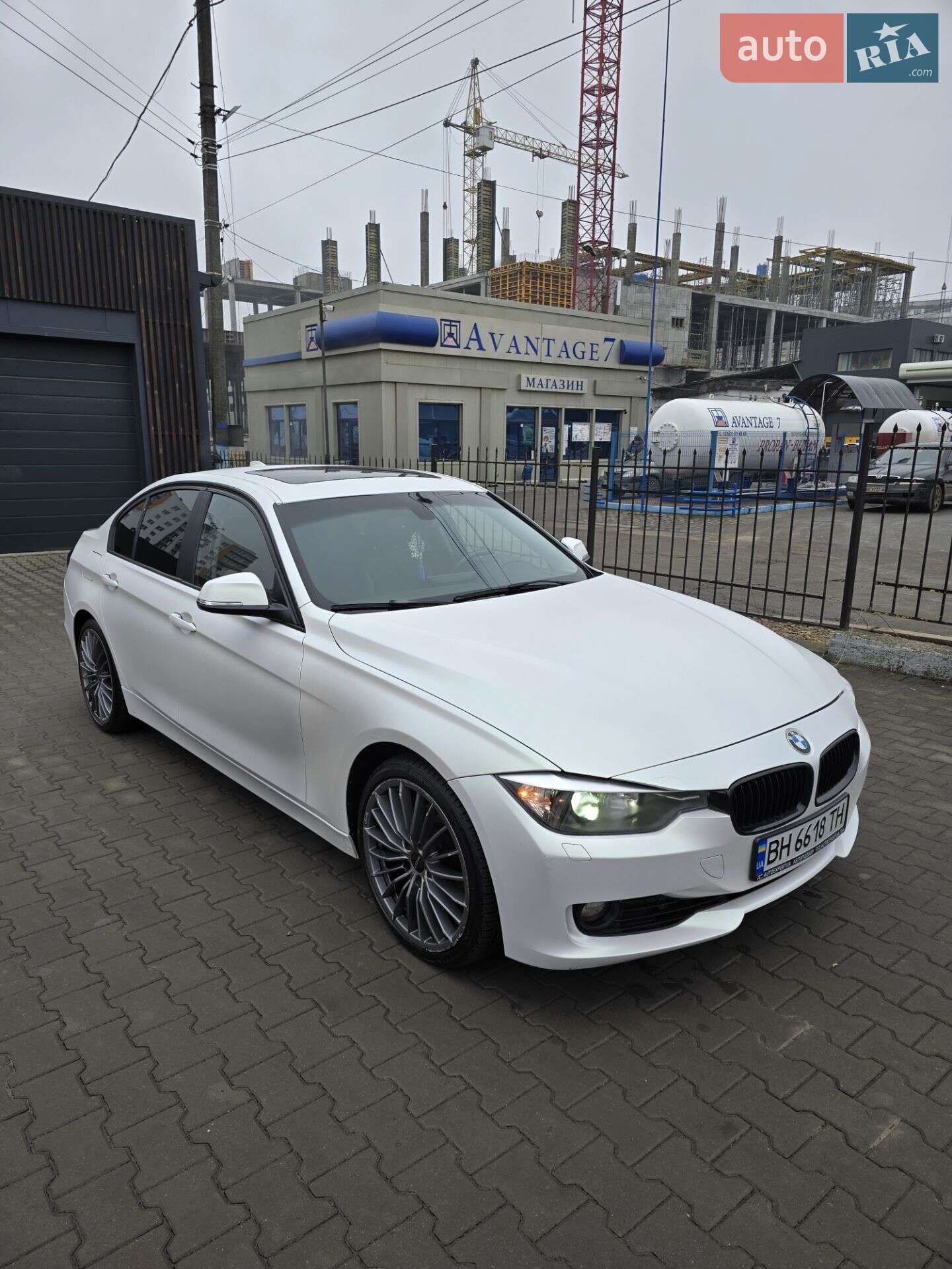 Головне фото звіту автомобіля BMW 328I 2014