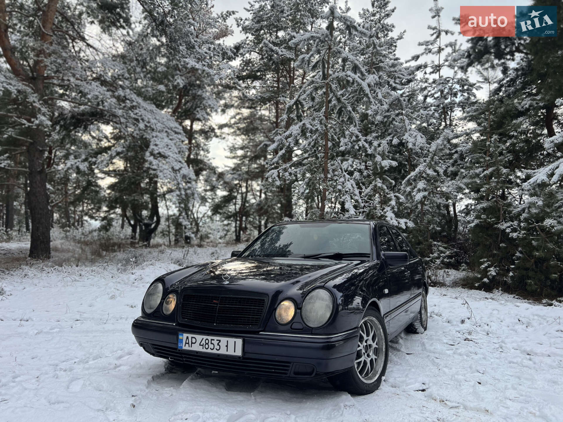 Mercedes-Benz E-Class 1995