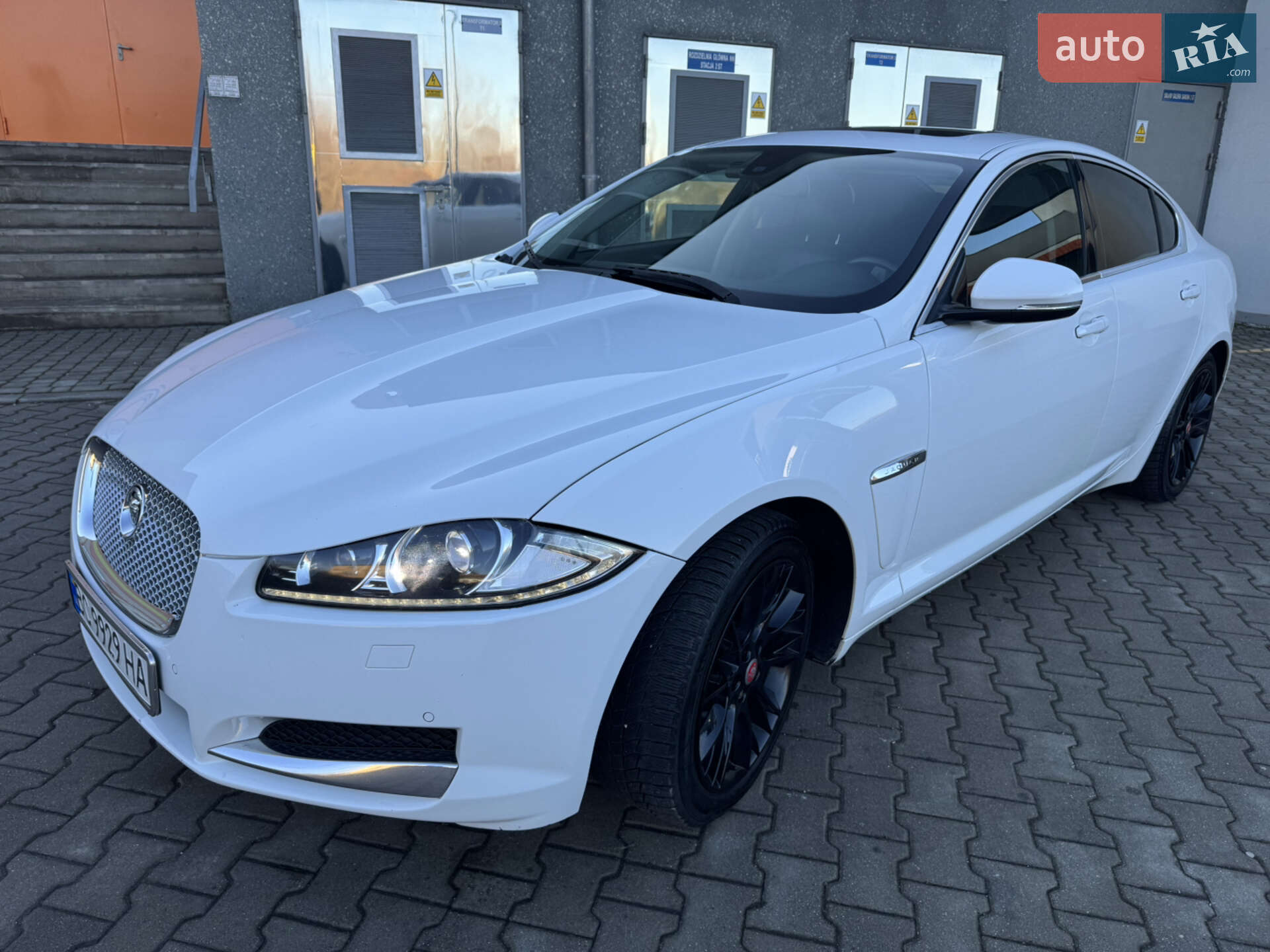 JAGUAR XF 2013