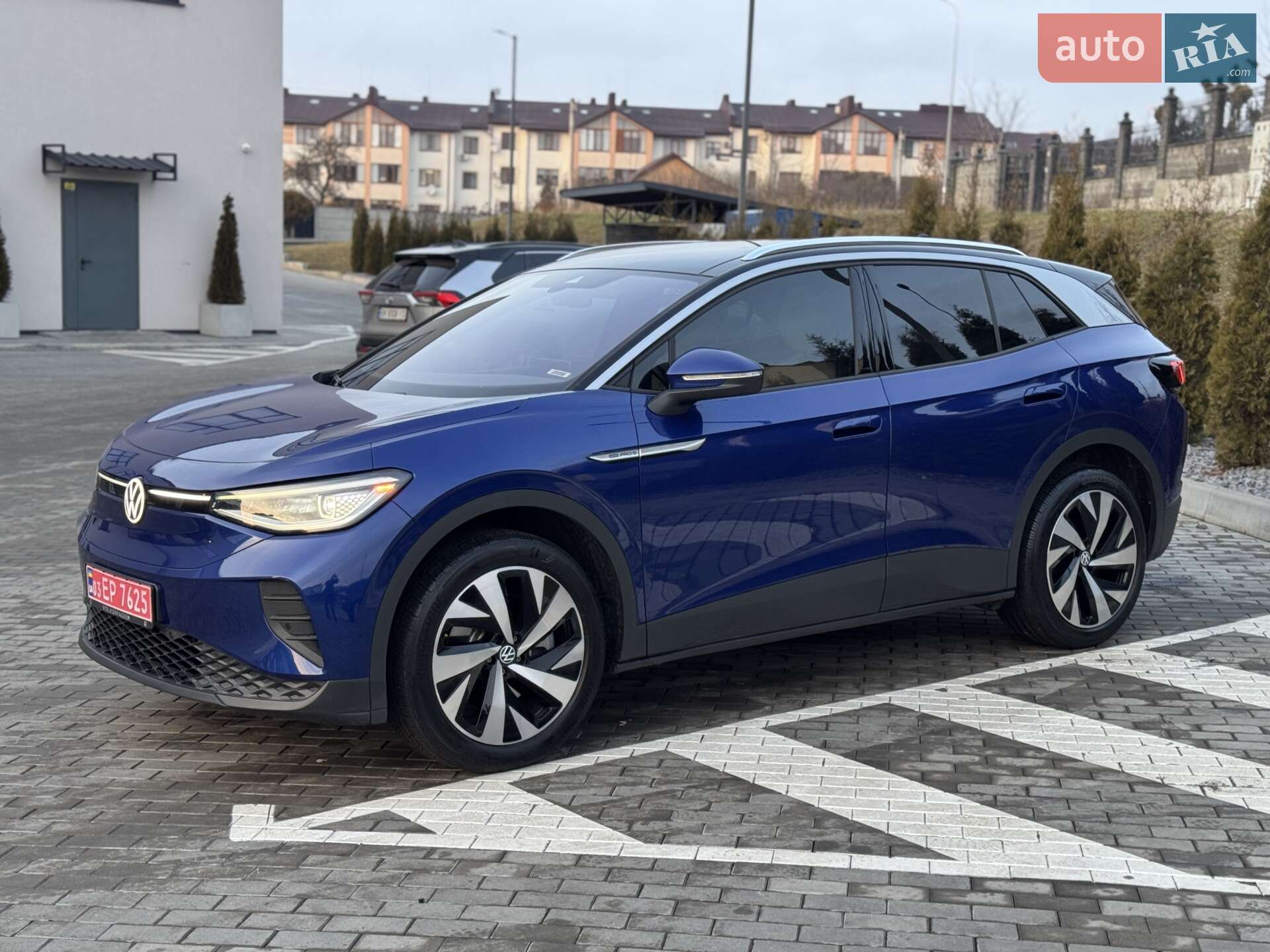 VOLKSWAGEN ID.4 PRO 2022