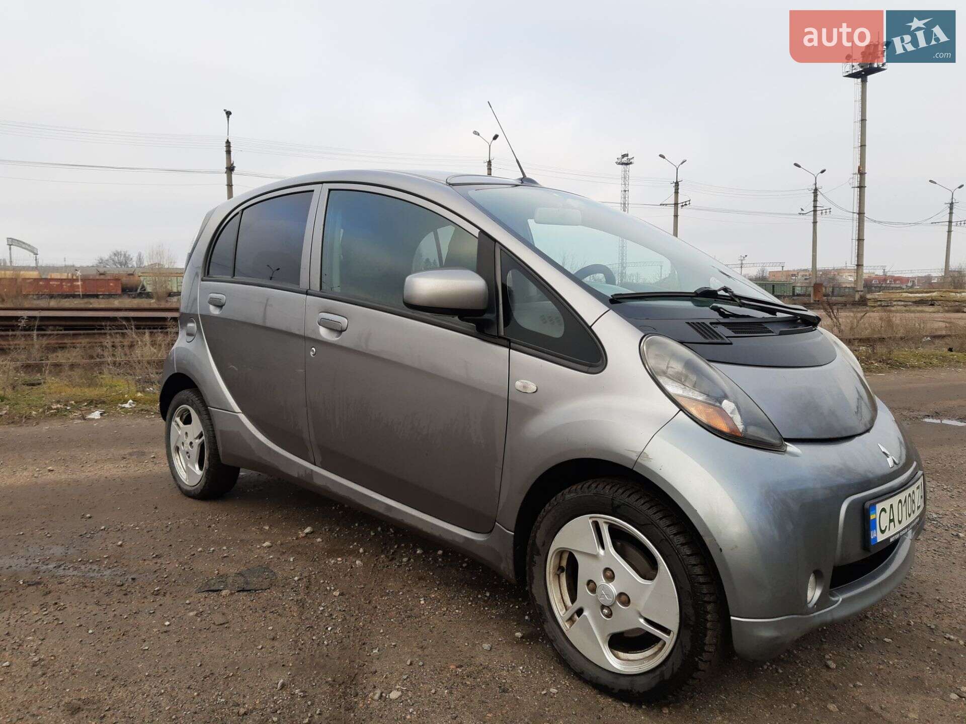MITSUBISHI I-MIEV 2011