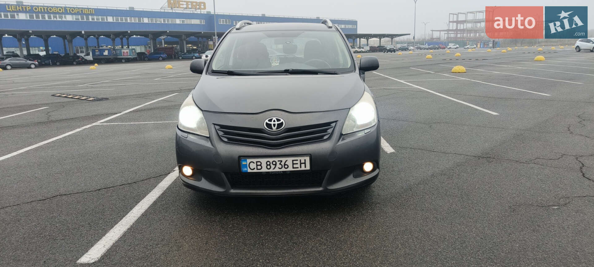 TOYOTA VERSO 2011
