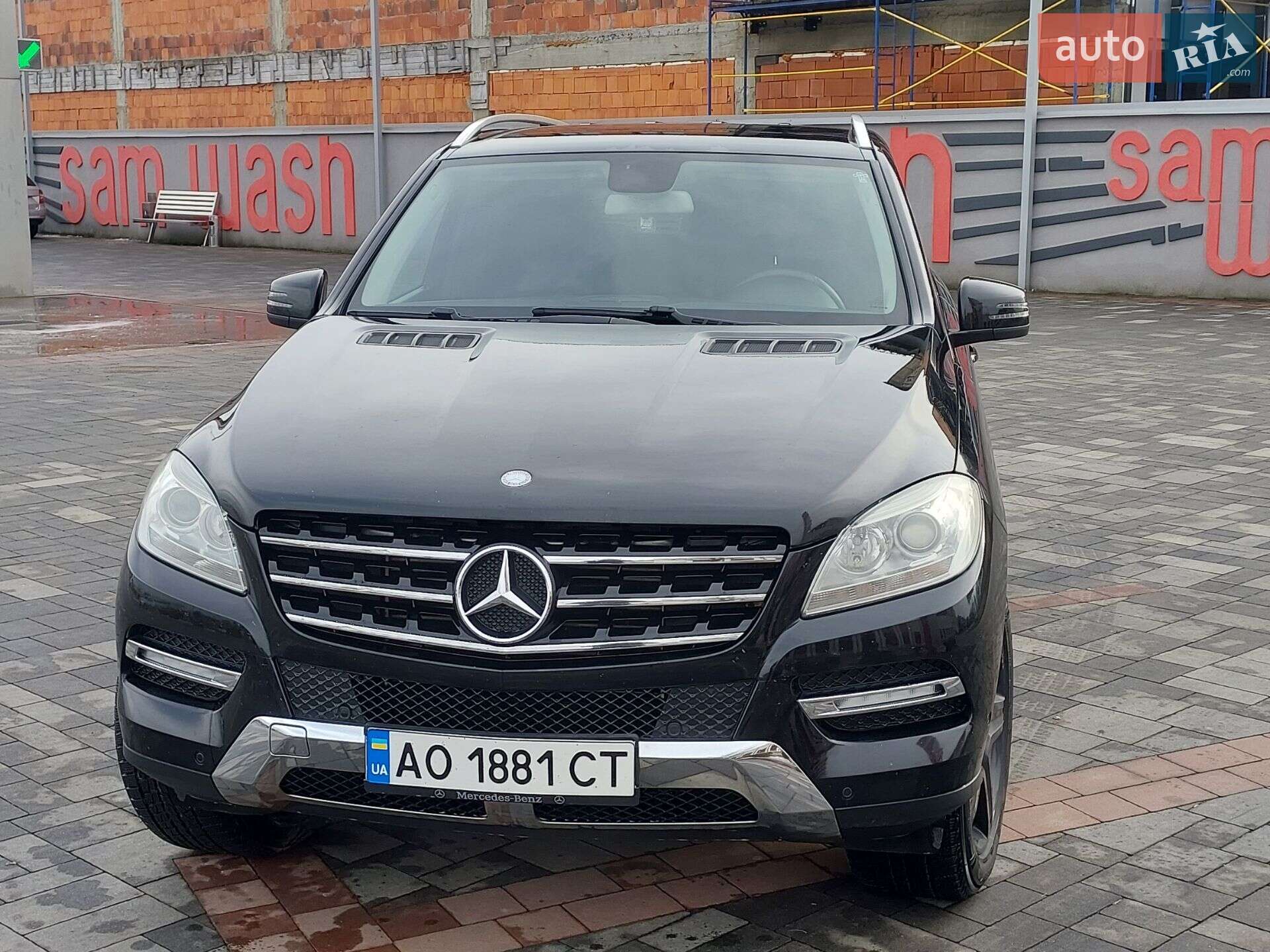 MERCEDES-BENZ ML 350 2011
