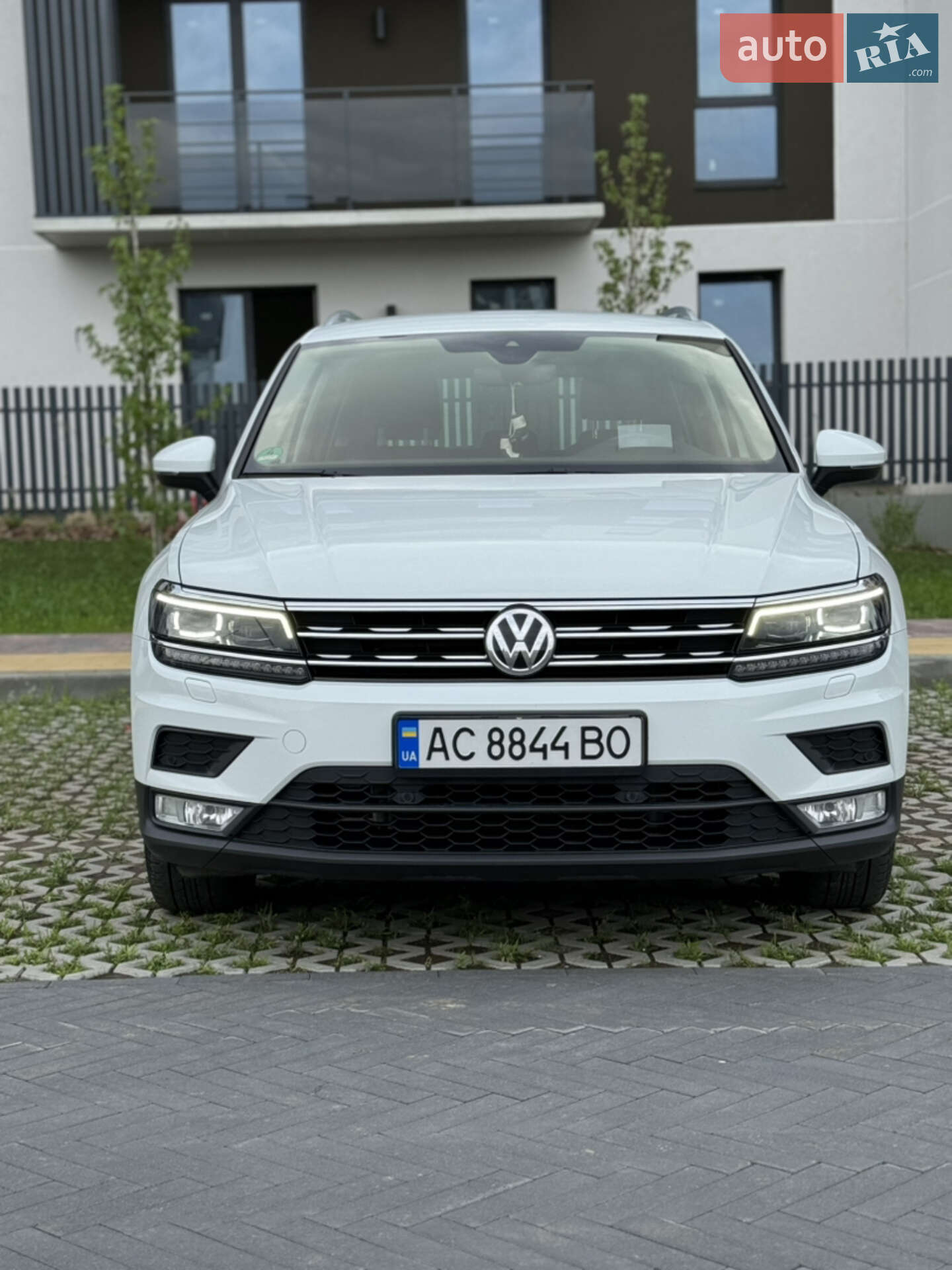 VOLKSWAGEN TIGUAN 2017