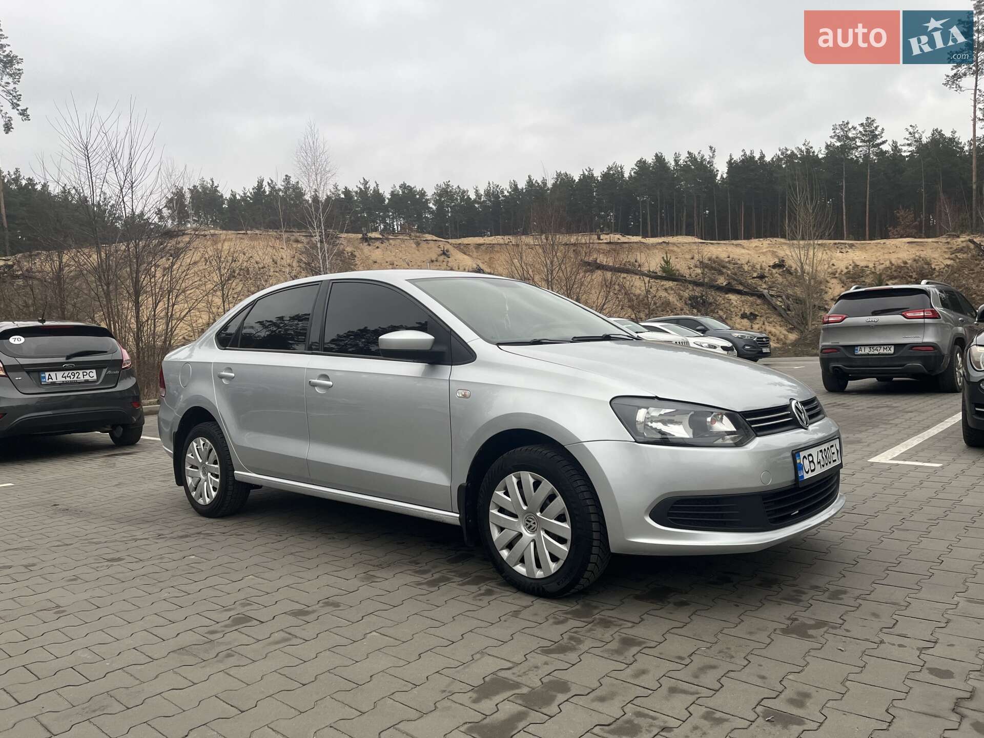 VOLKSWAGEN POLO 2012
