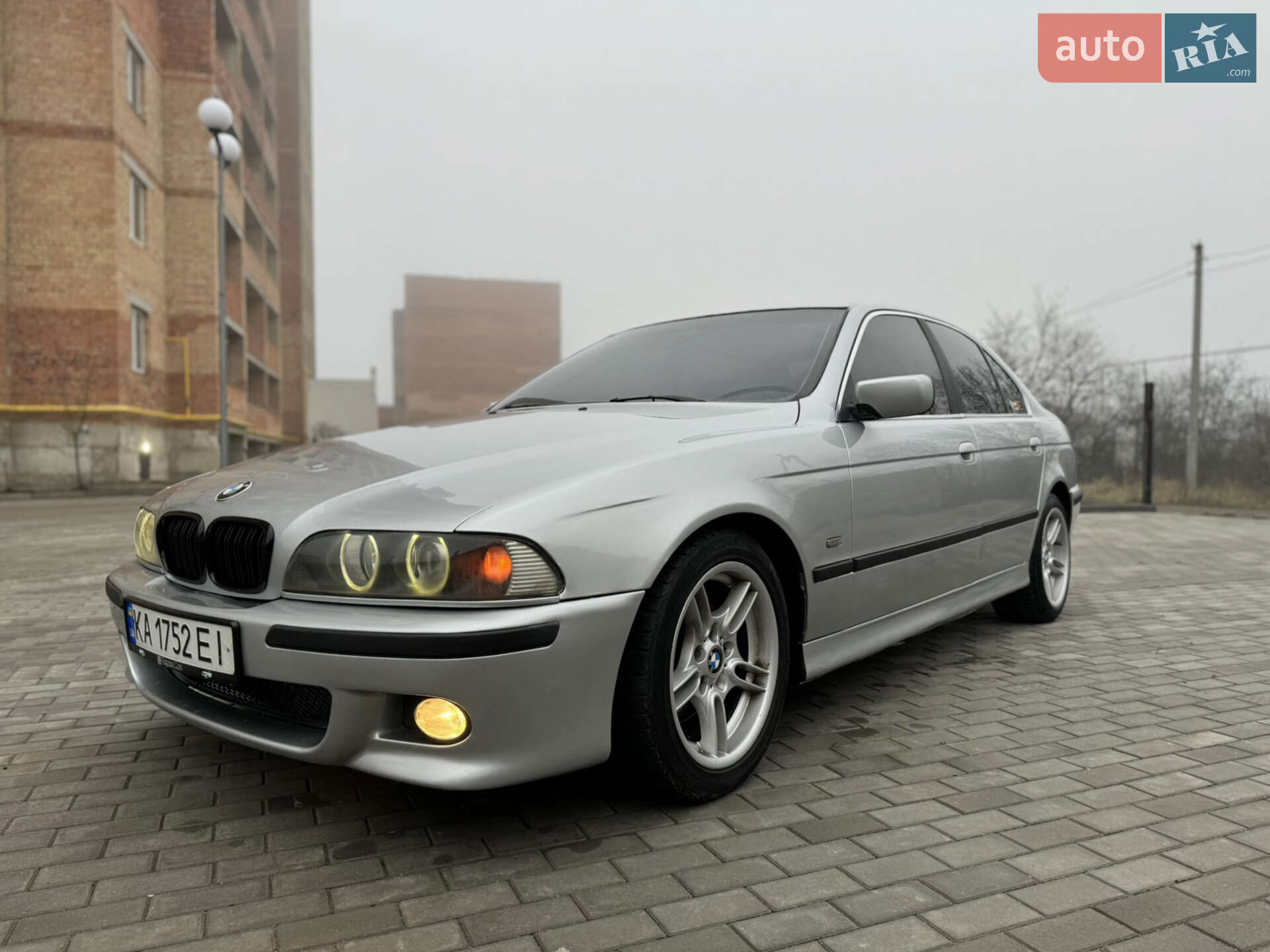 BMW 5 Series 2001