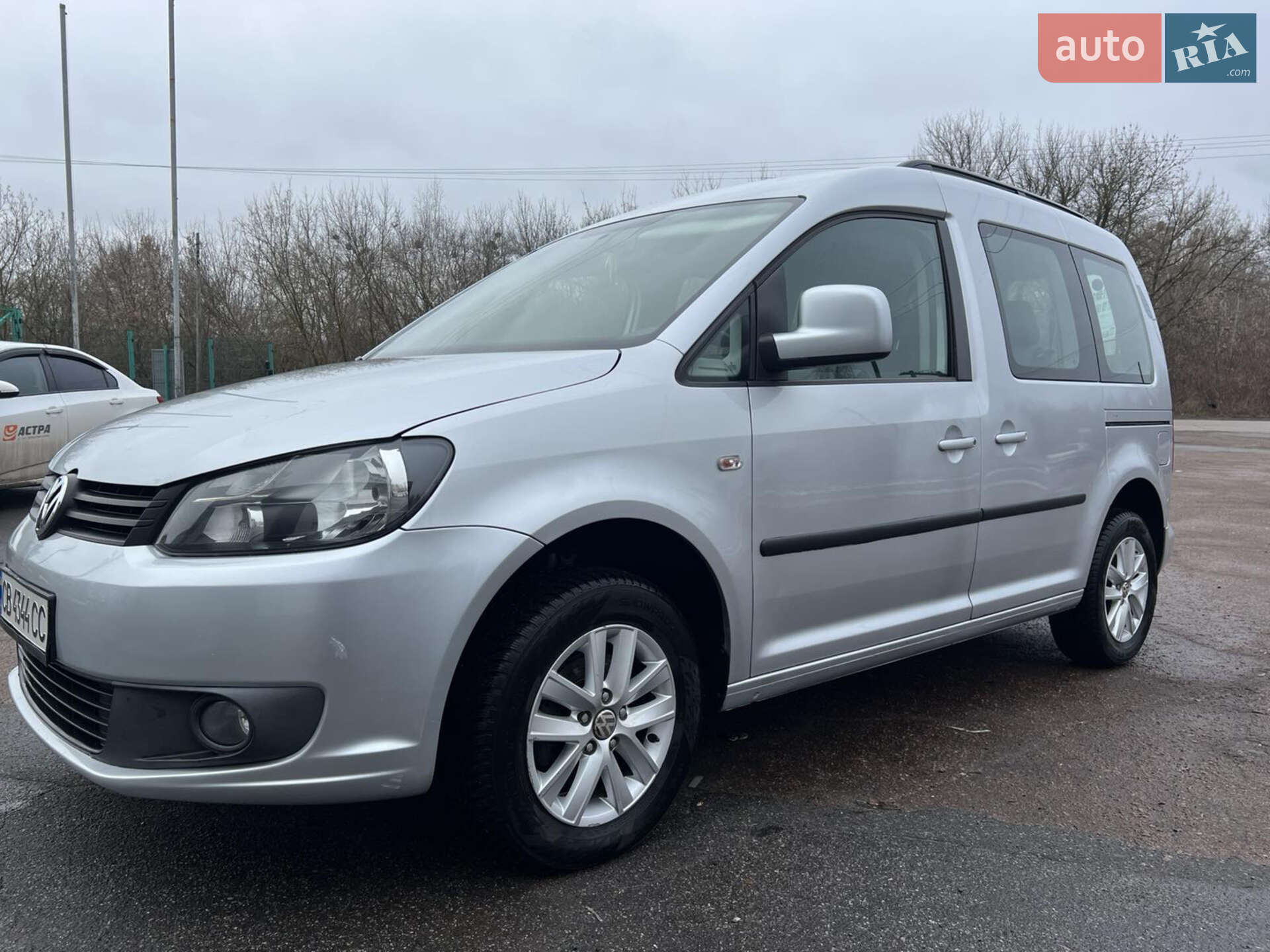 VOLKSWAGEN CADDY 2011