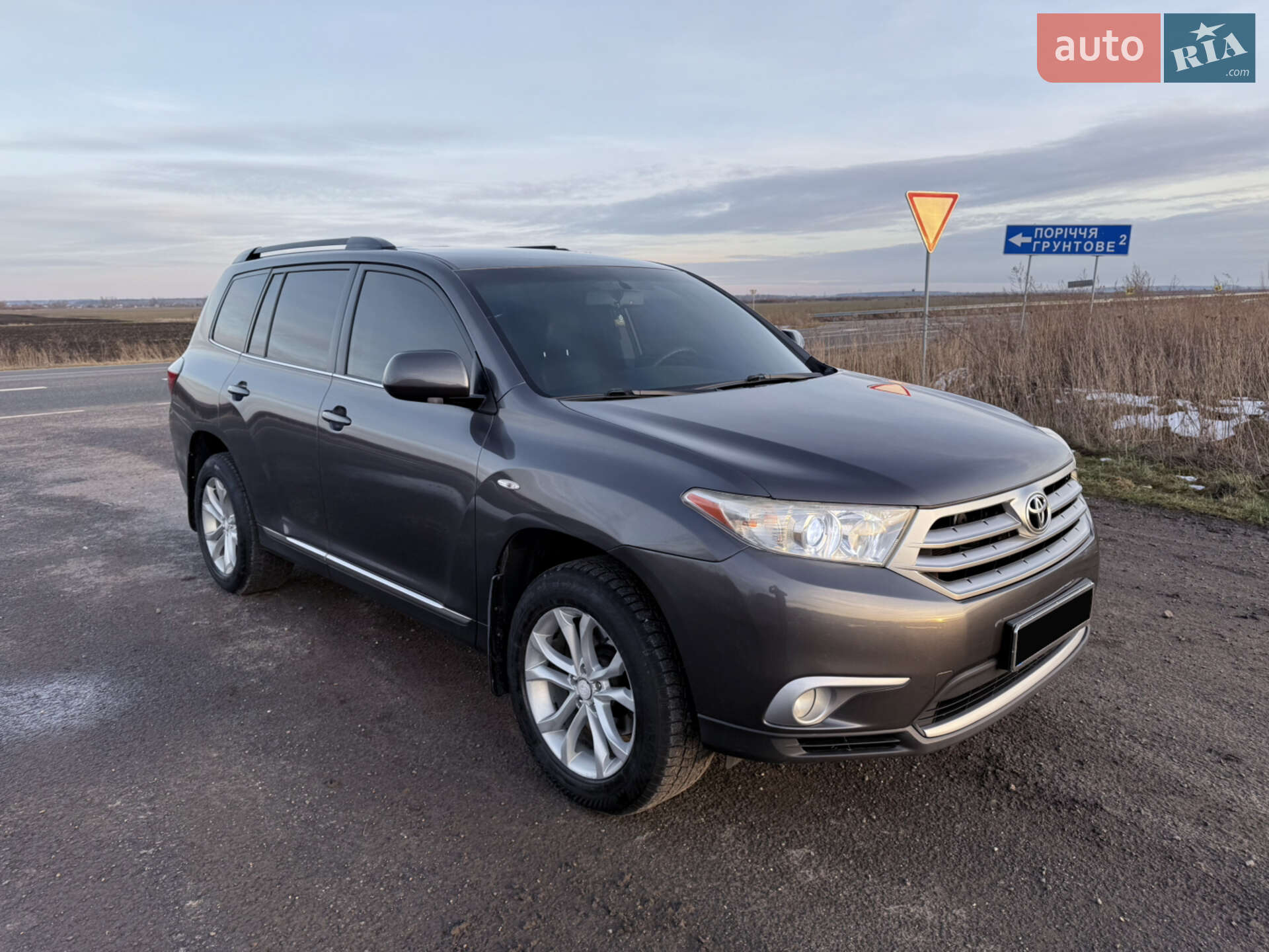 TOYOTA HIGHLANDER 2010