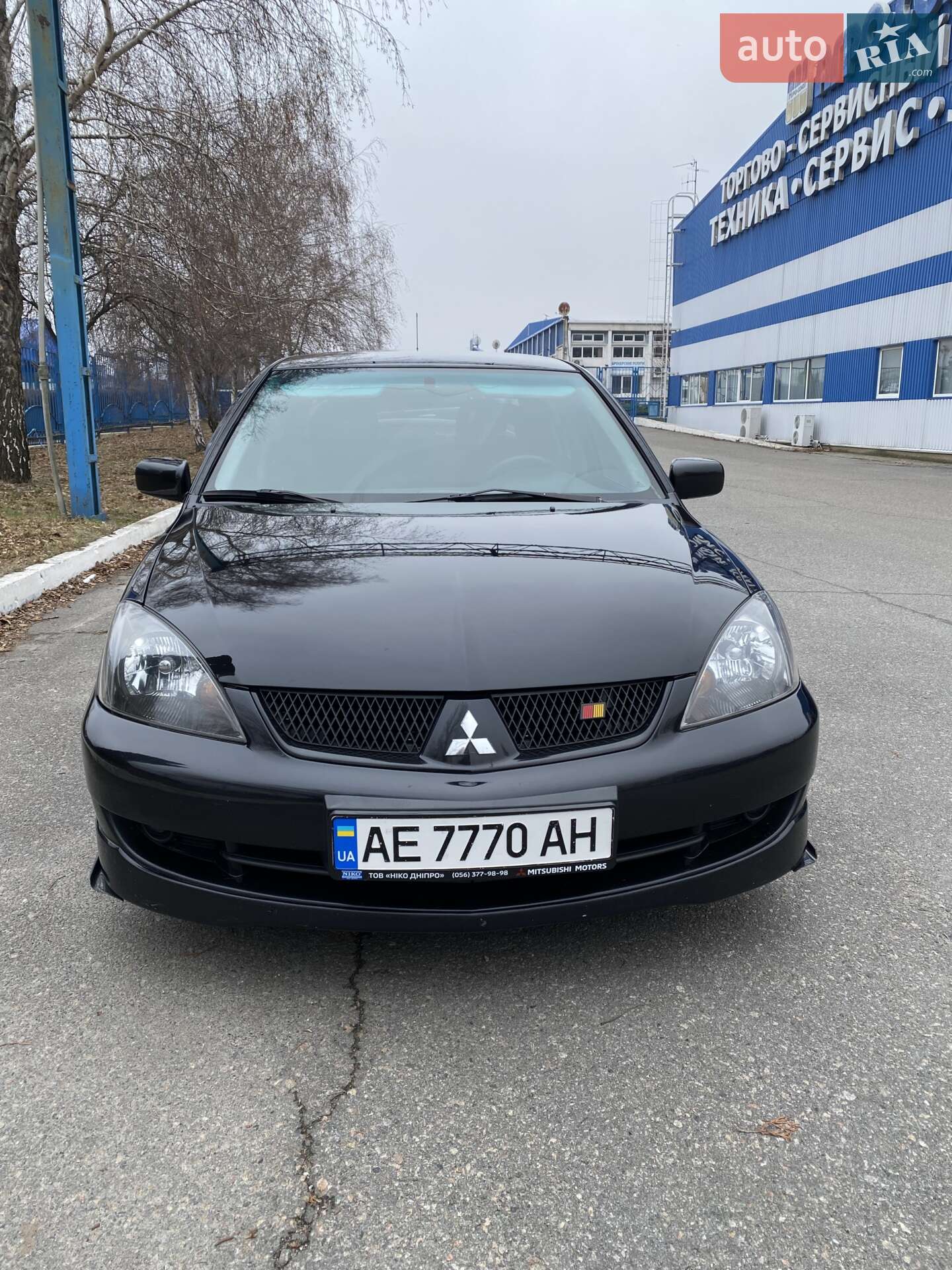 MITSUBISHI LANCER